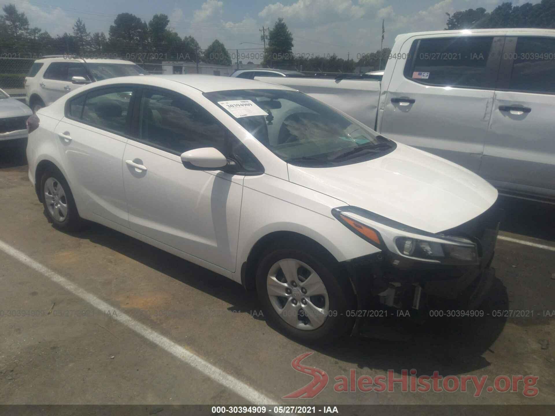 3KPFK4A72JE239436 2018 KIA FORTE