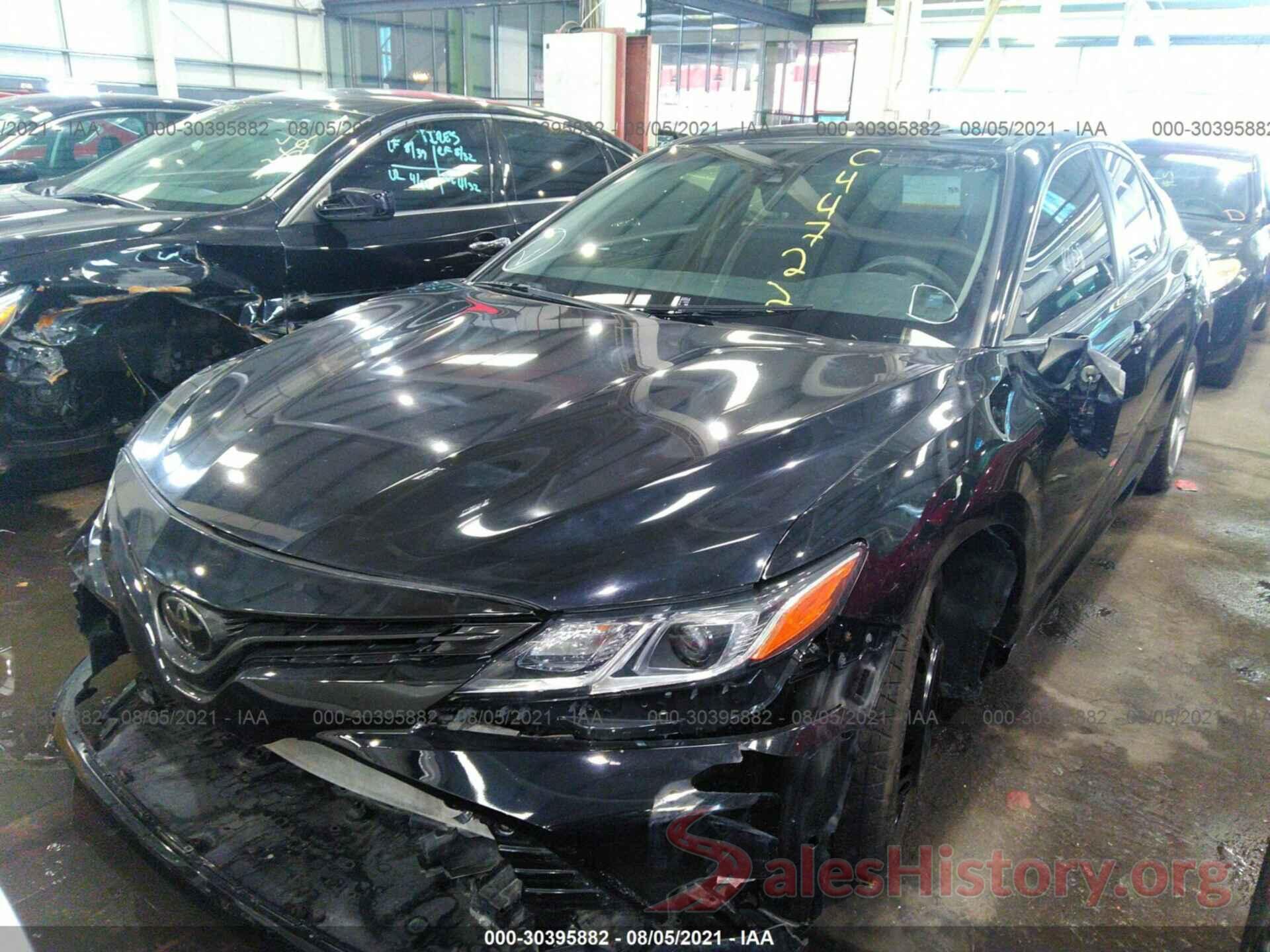 000B11HK7J3044722 2018 TOYOTA CAMRY