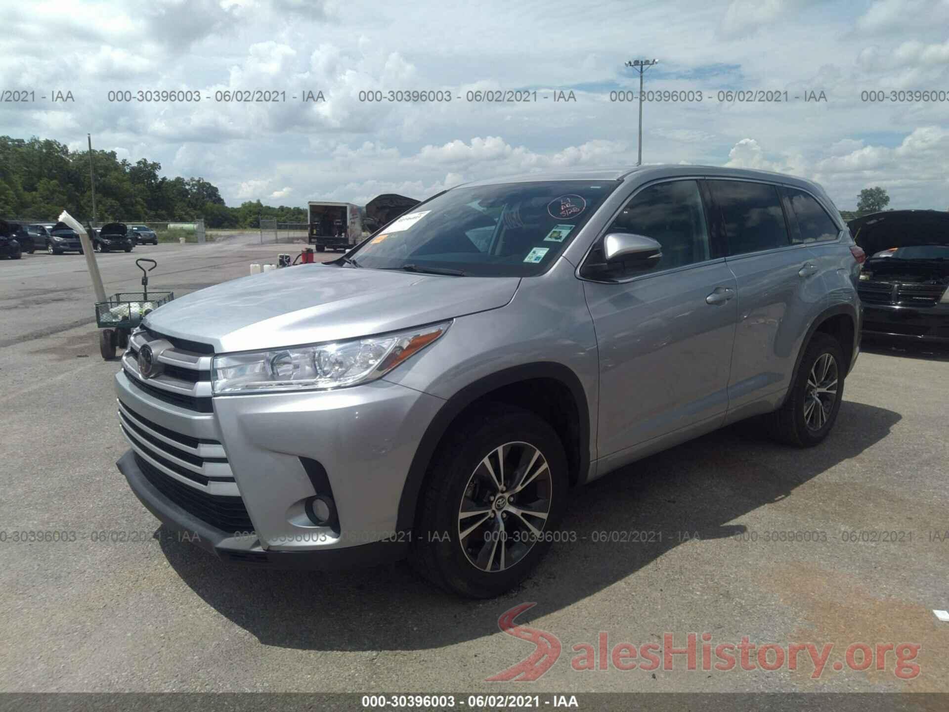 5TDZZRFH4JS262567 2018 TOYOTA HIGHLANDER