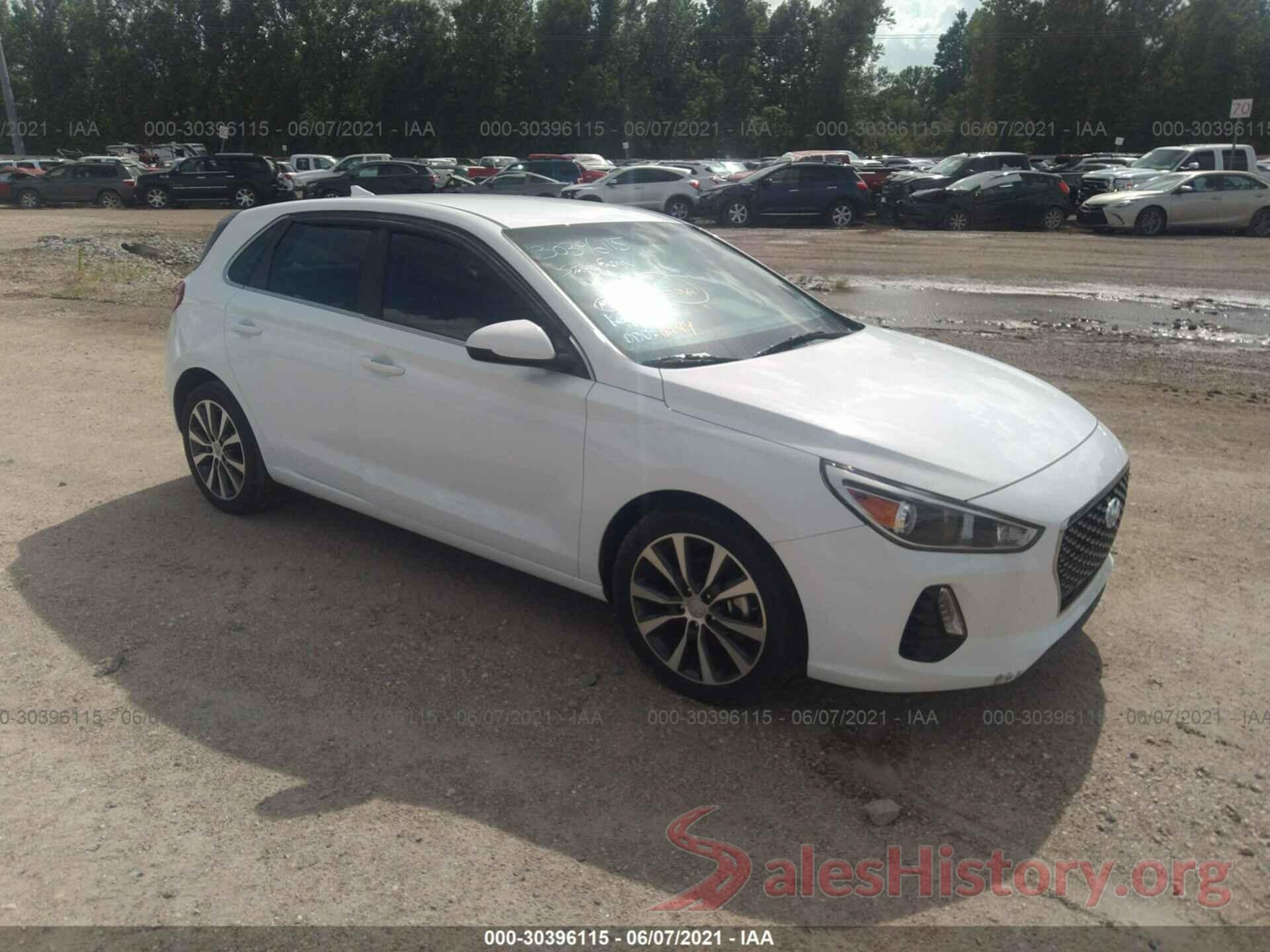 KMHH35LE8KU102104 2019 HYUNDAI ELANTRA GT