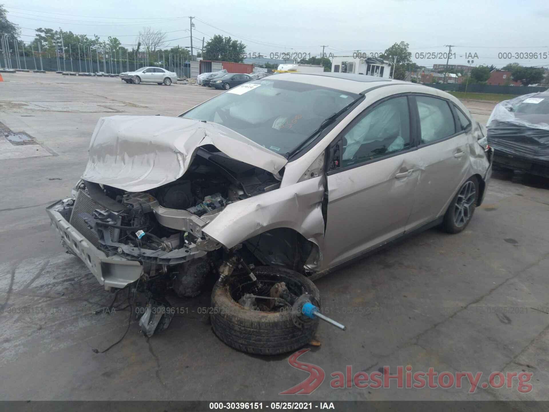 1FADP3H25JL326533 2018 FORD FOCUS