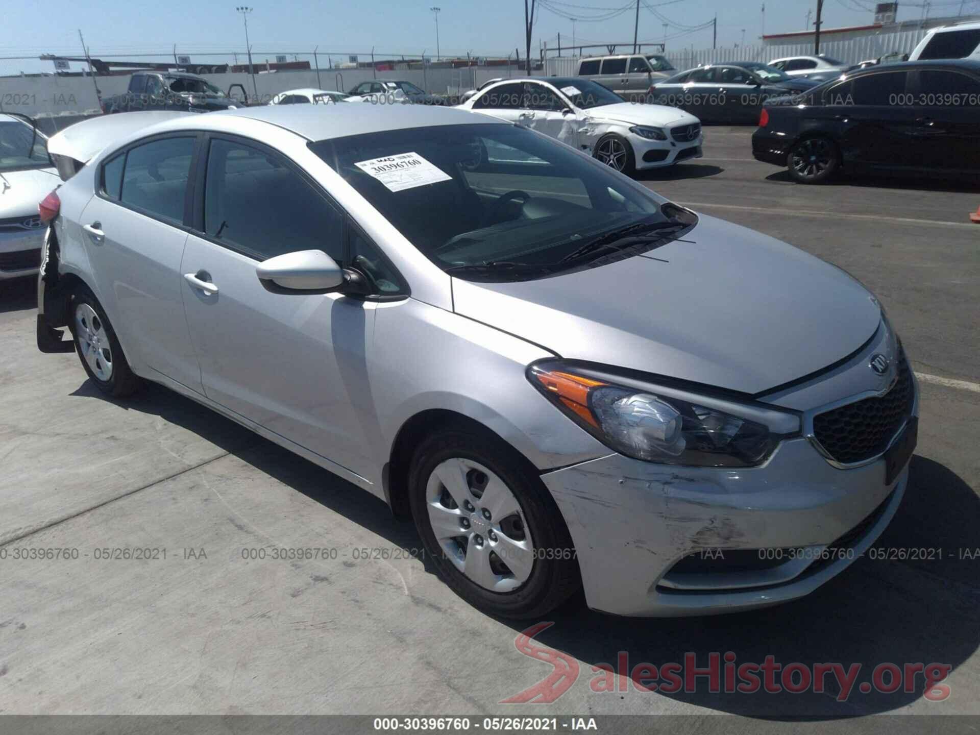 KNAFK4A65G5589829 2016 KIA FORTE