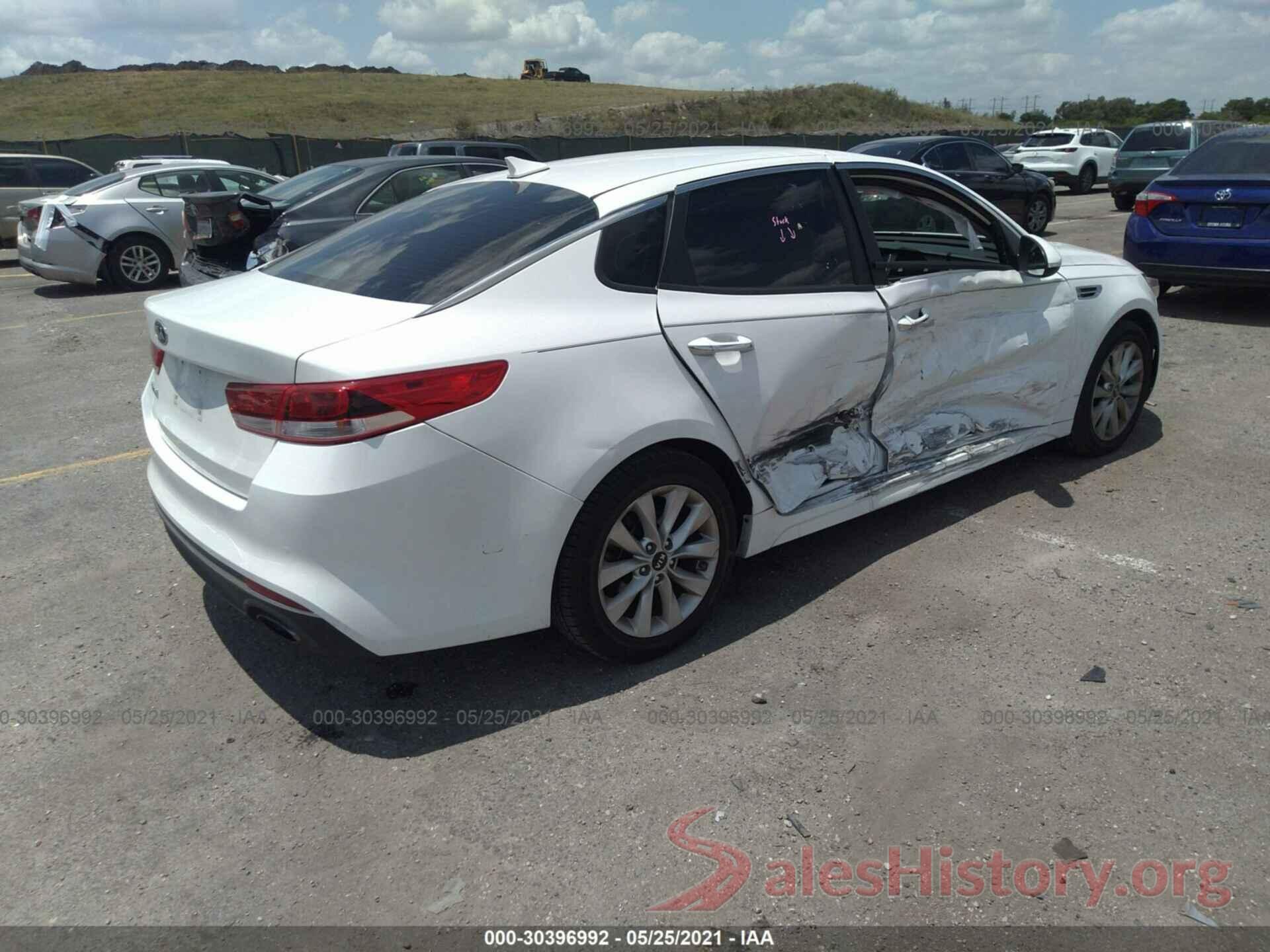 5XXGT4L3XJG251885 2018 KIA OPTIMA