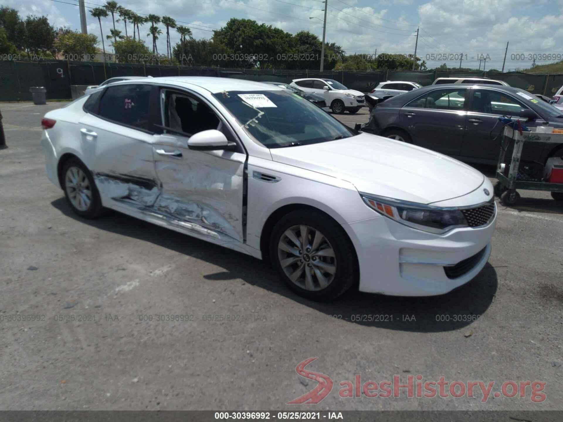 5XXGT4L3XJG251885 2018 KIA OPTIMA