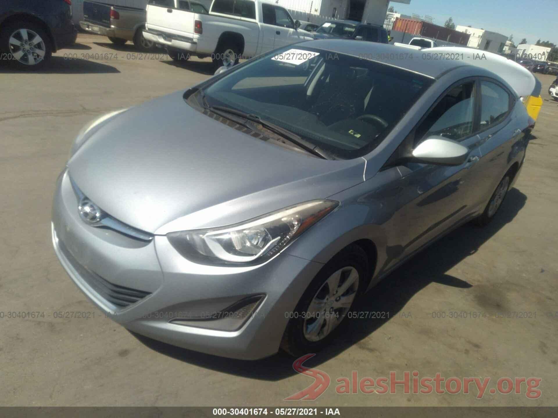 5NPDH4AE4GH762367 2016 HYUNDAI ELANTRA