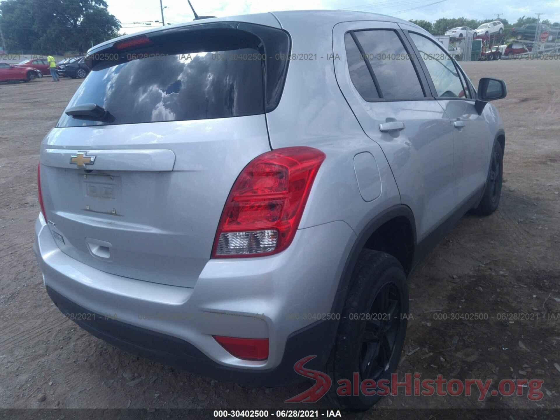 3GNCJKSB6LL135017 2020 CHEVROLET TRAX