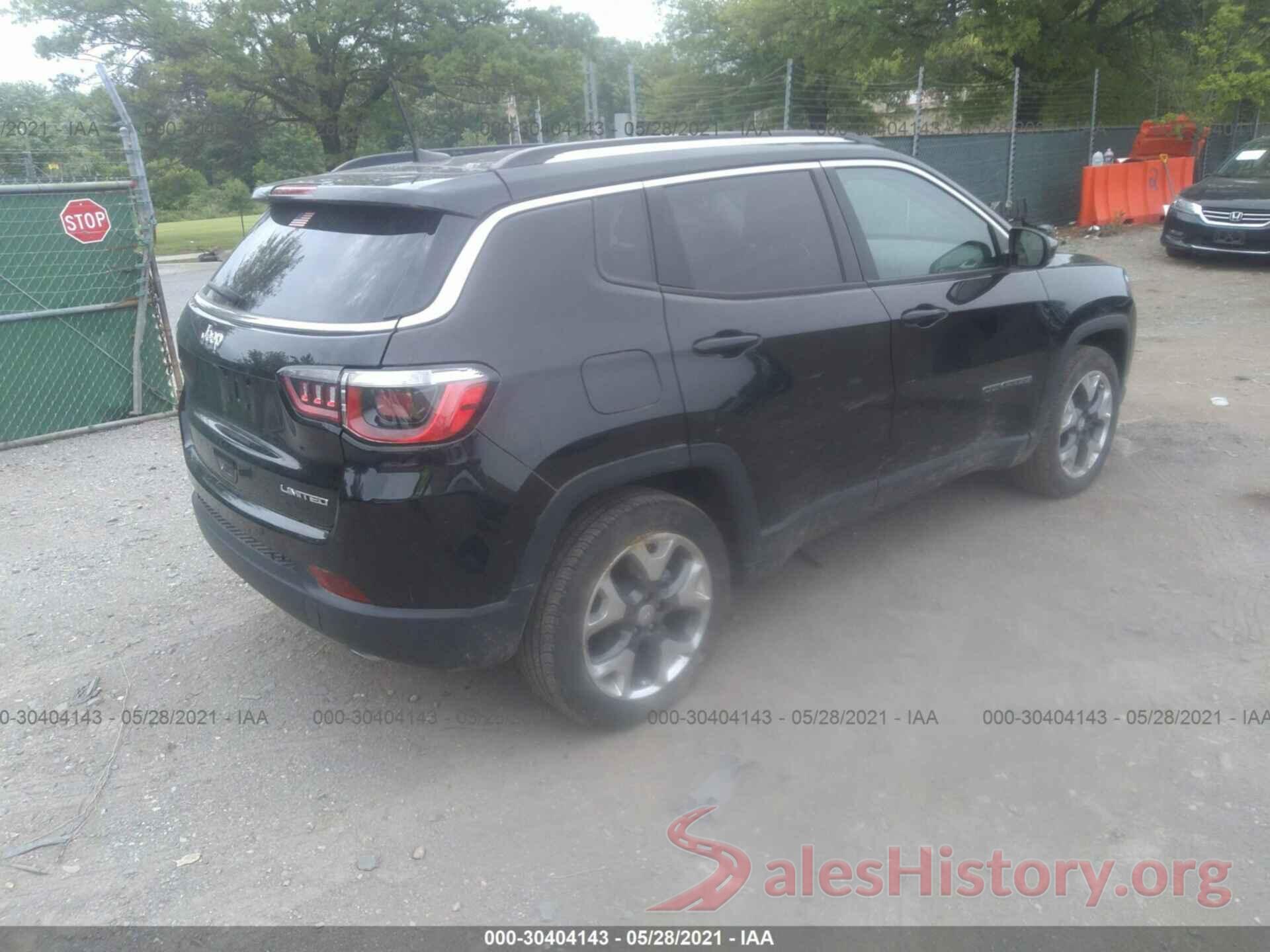 3C4NJCCB9JT461820 2018 JEEP COMPASS