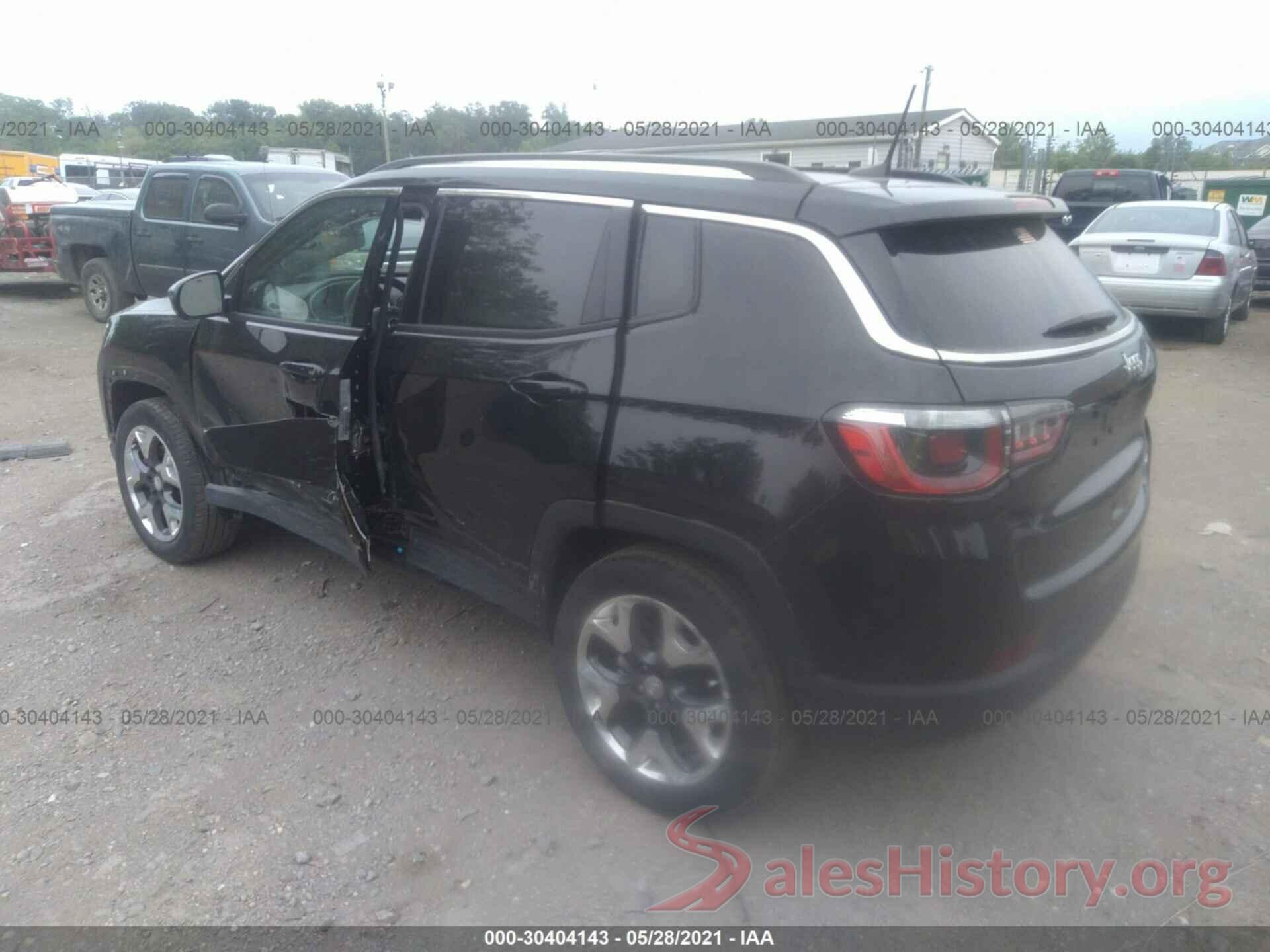 3C4NJCCB9JT461820 2018 JEEP COMPASS