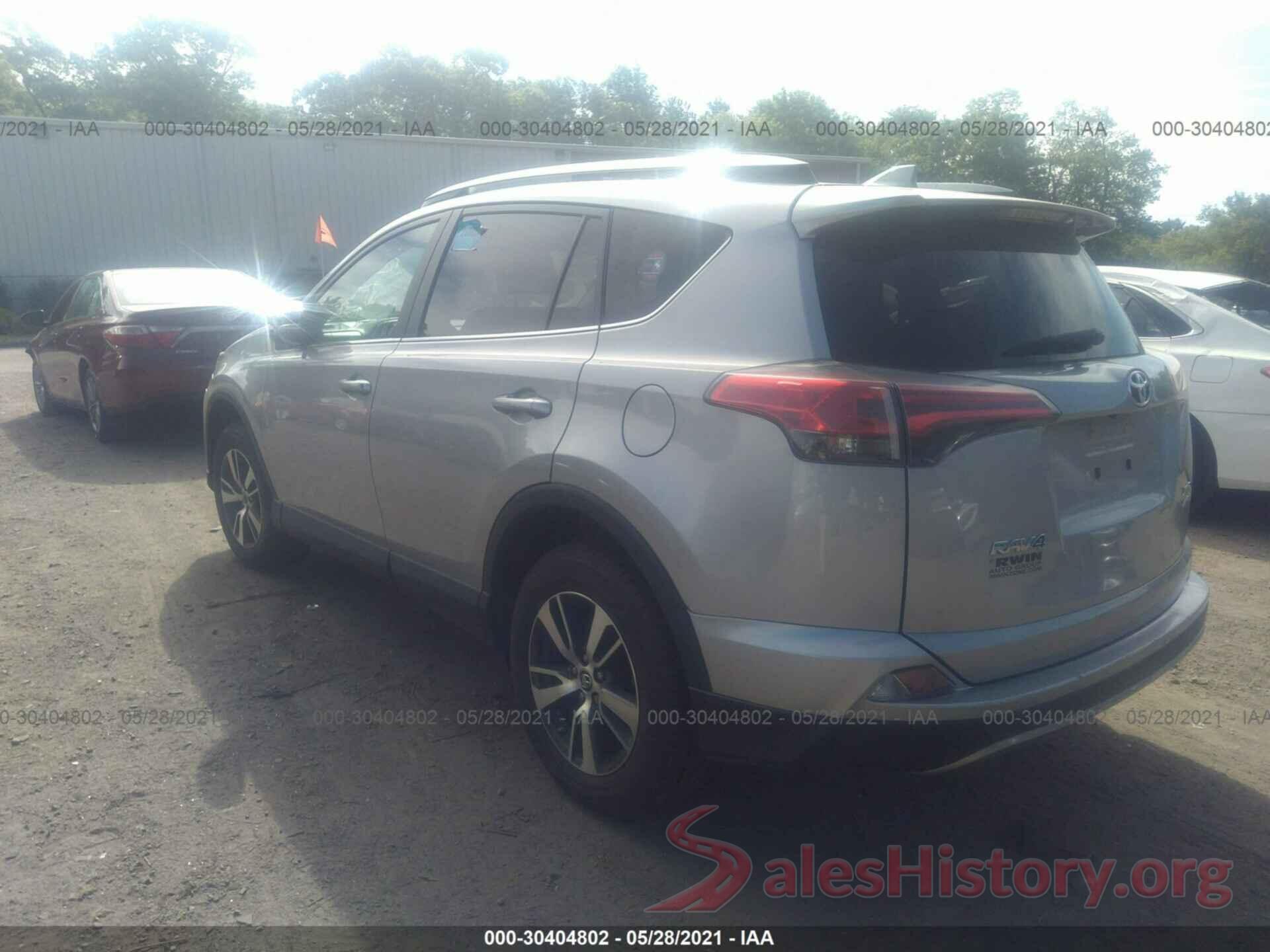 2T3RFREV8HW633867 2017 TOYOTA RAV4