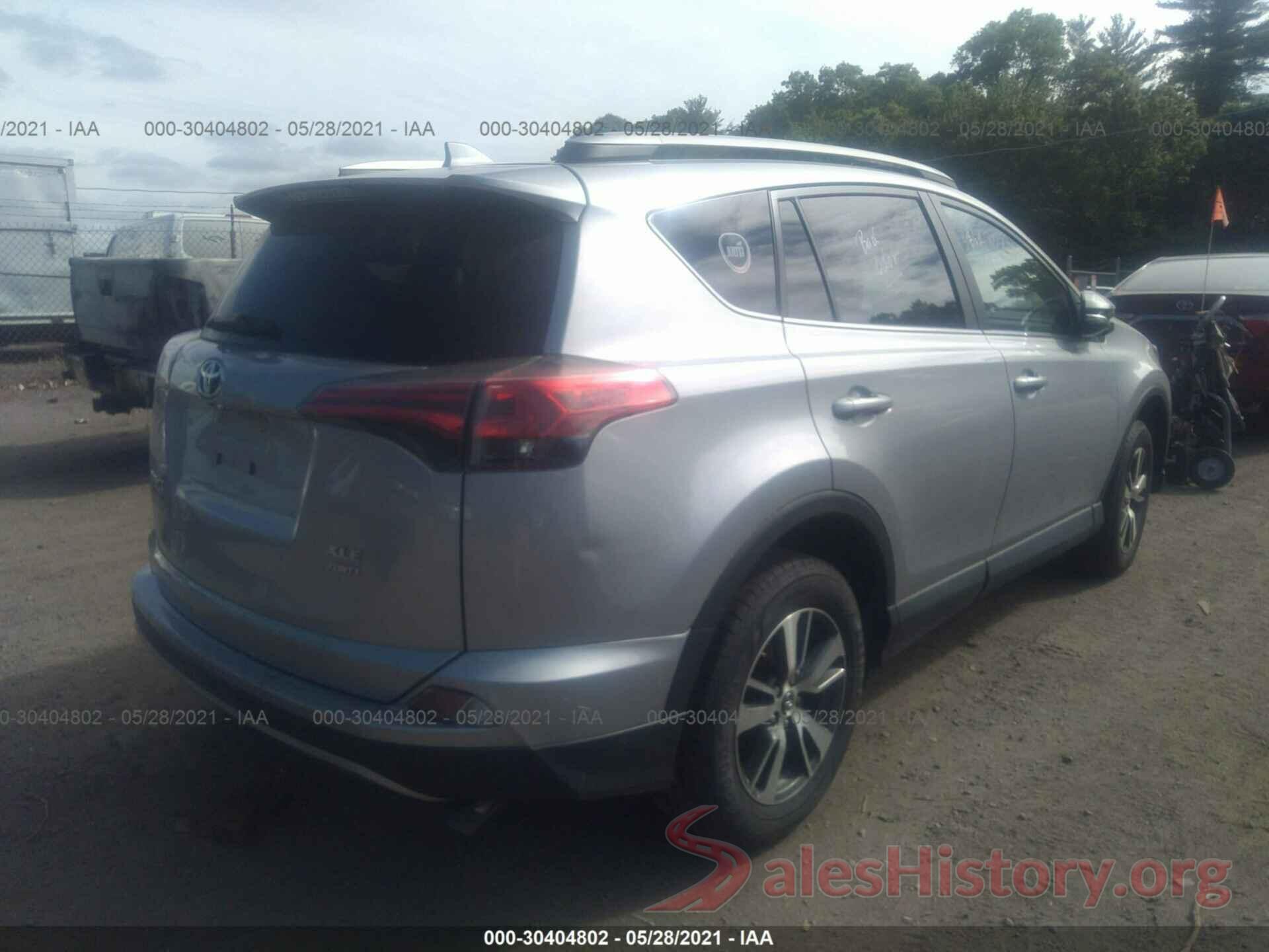 2T3RFREV8HW633867 2017 TOYOTA RAV4