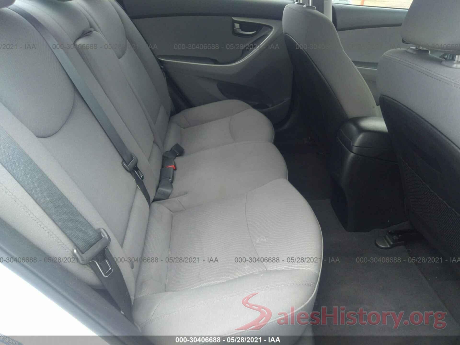 5NPDH4AE7GH752531 2016 HYUNDAI ELANTRA