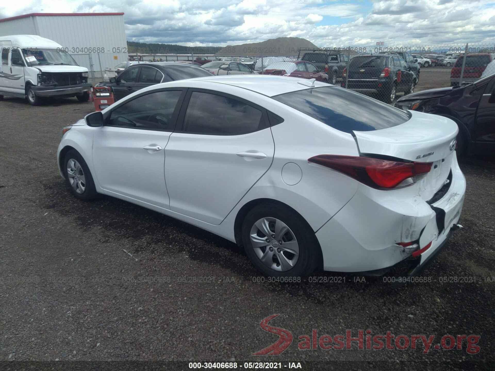 5NPDH4AE7GH752531 2016 HYUNDAI ELANTRA