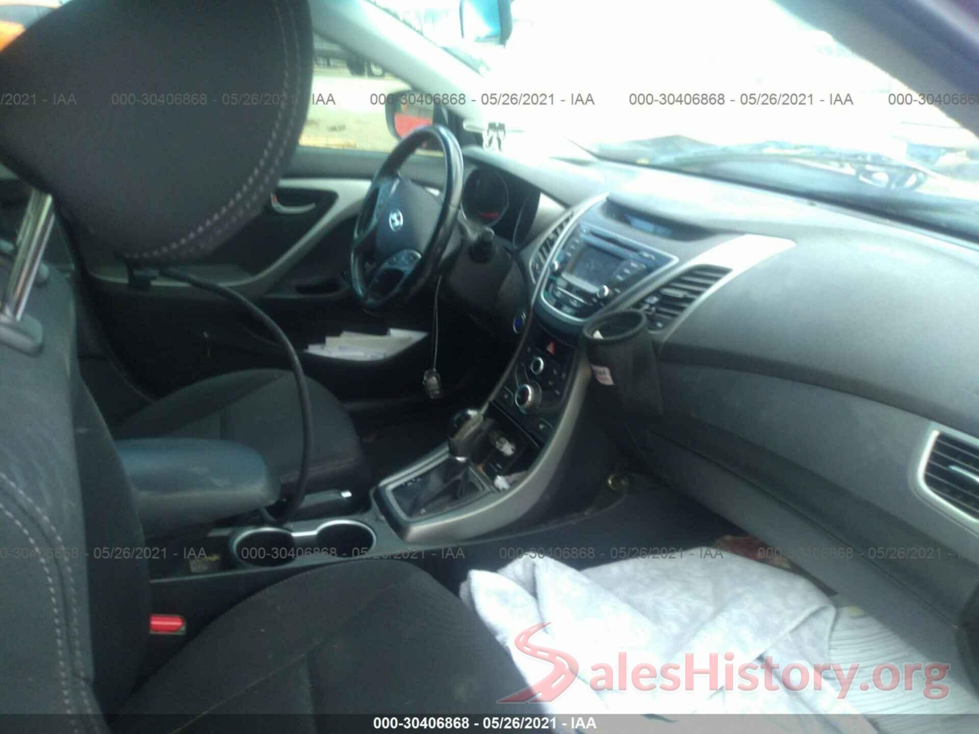 5NPDH4AE4GH763986 2016 HYUNDAI ELANTRA