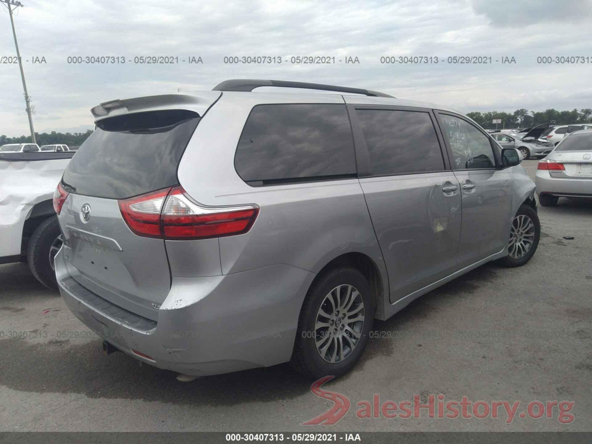 5TDYZ3DC0KS980974 2019 TOYOTA SIENNA