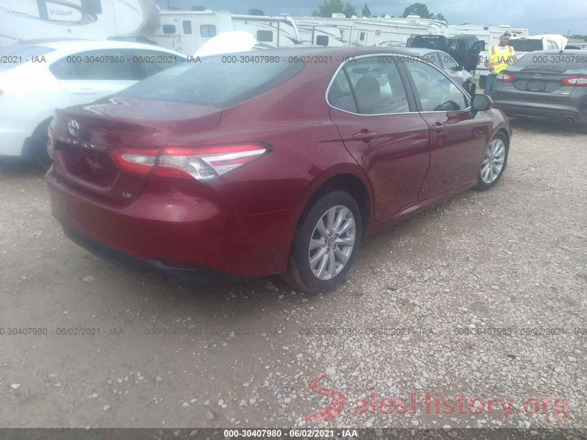 4T1B11HK1JU513684 2018 TOYOTA CAMRY