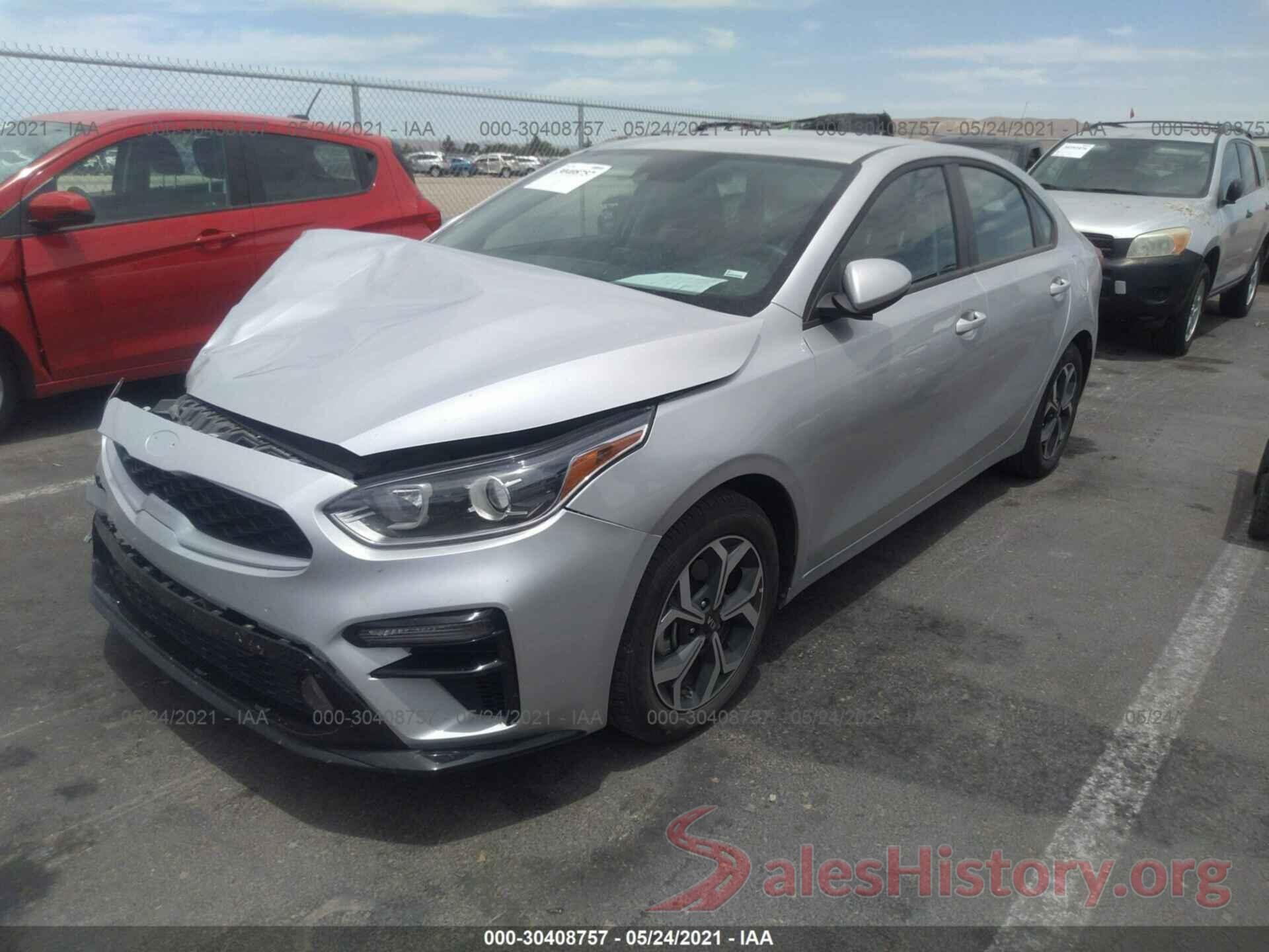 3KPF24AD2ME267294 2021 KIA FORTE