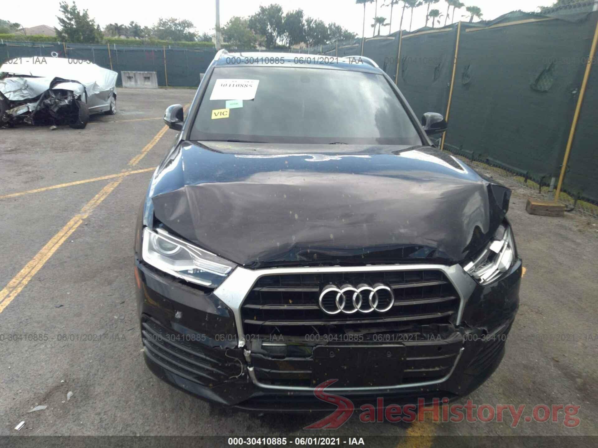 WA1BCCFS3JR029851 2018 AUDI Q3