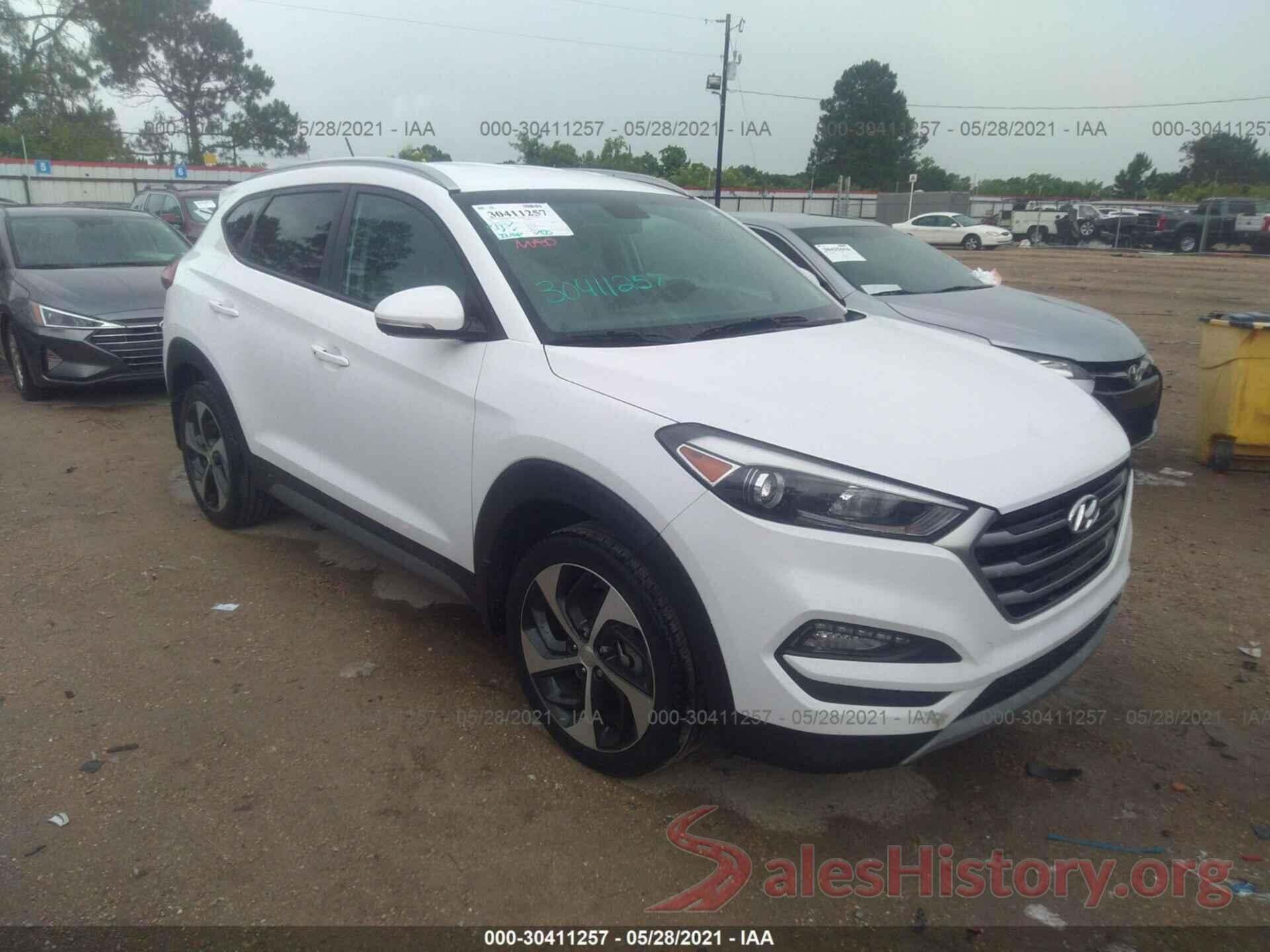 KM8J33A27HU317920 2017 HYUNDAI TUCSON