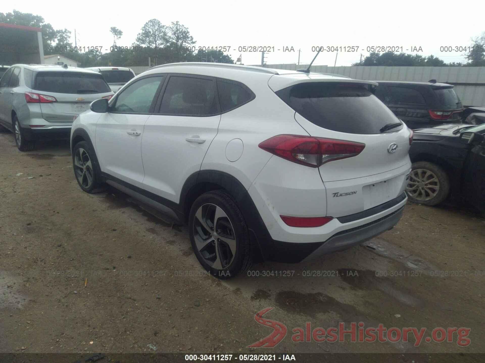 KM8J33A27HU317920 2017 HYUNDAI TUCSON