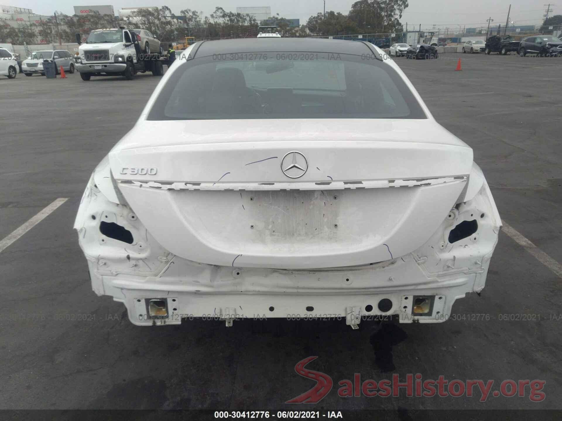 55SWF4JB9JU235076 2018 MERCEDES-BENZ C-CLASS