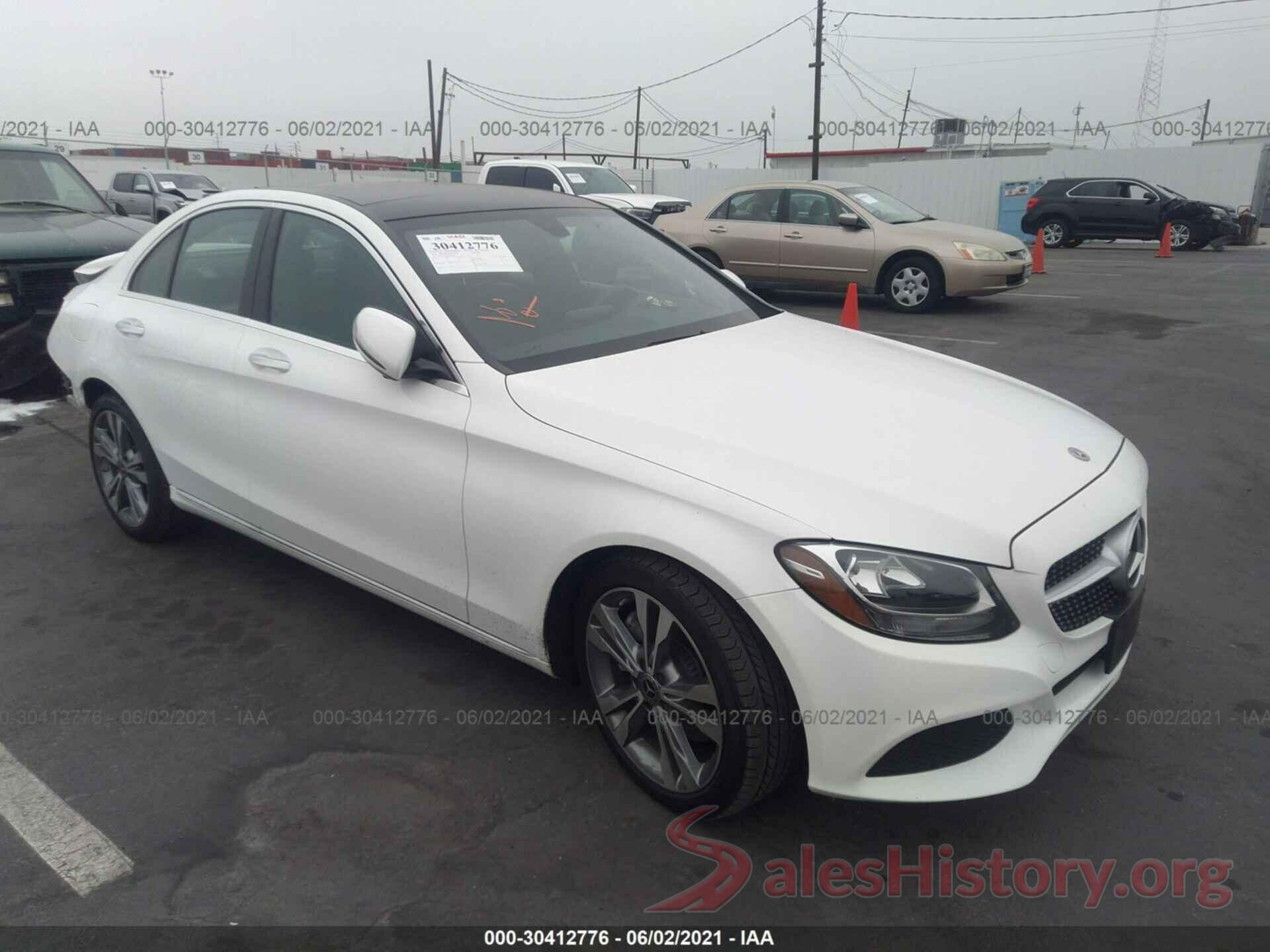 55SWF4JB9JU235076 2018 MERCEDES-BENZ C-CLASS