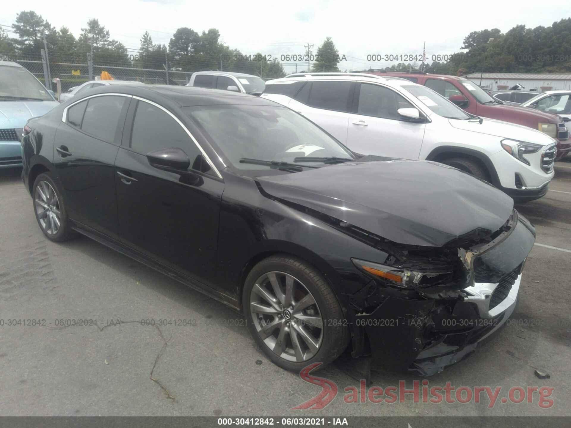 3MZBPAEM8KM105131 2019 MAZDA MAZDA3 SEDAN