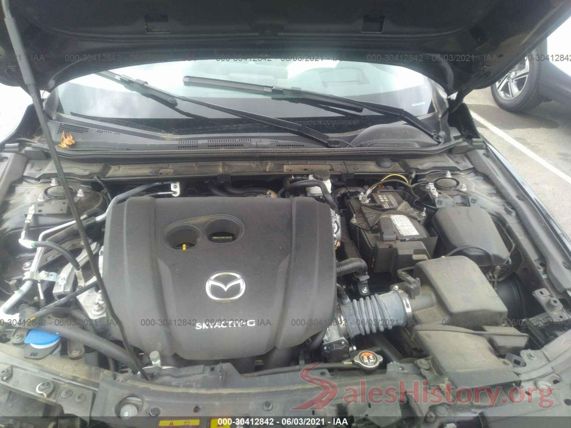 3MZBPAEM8KM105131 2019 MAZDA MAZDA3 SEDAN