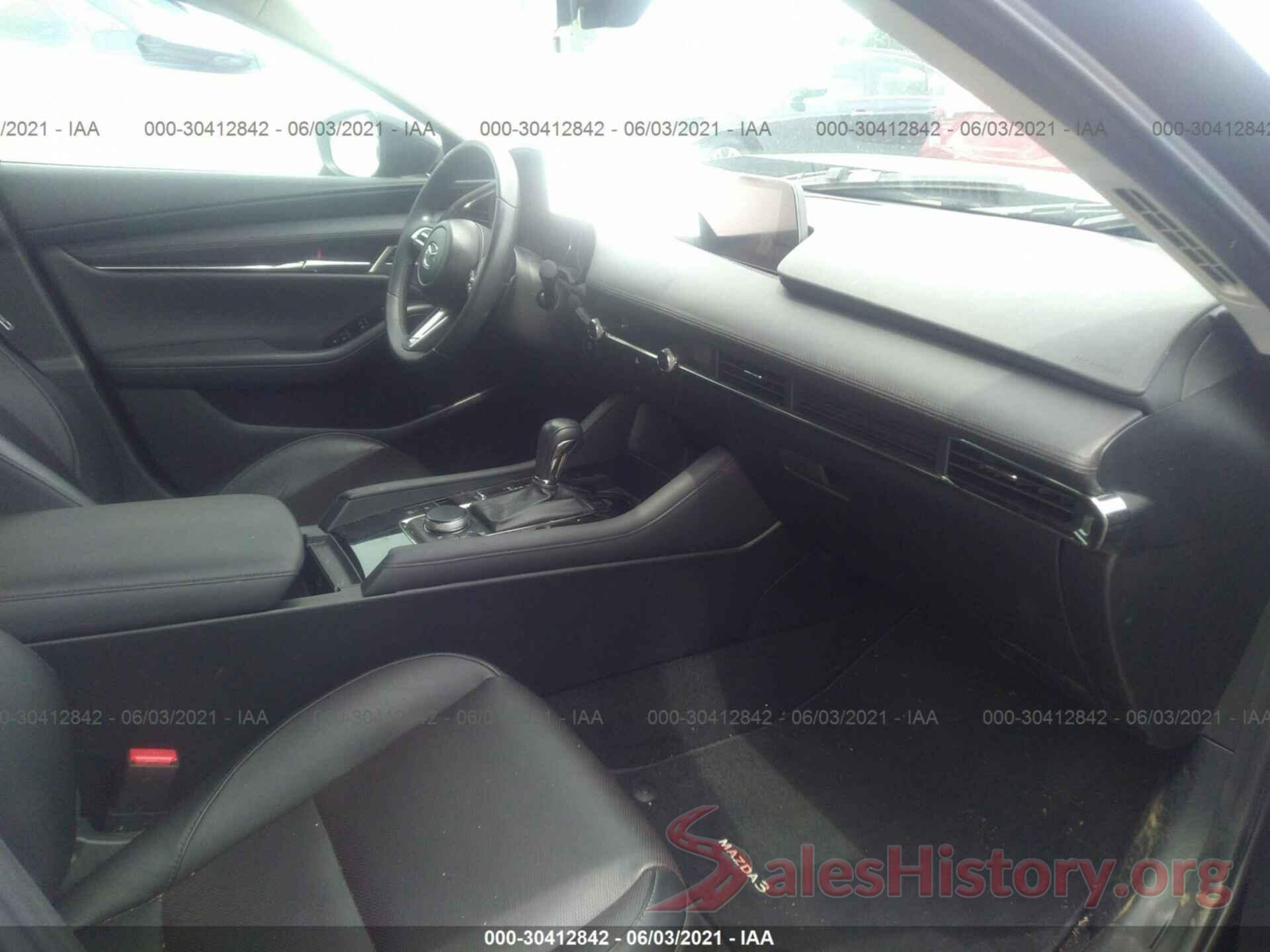 3MZBPAEM8KM105131 2019 MAZDA MAZDA3 SEDAN