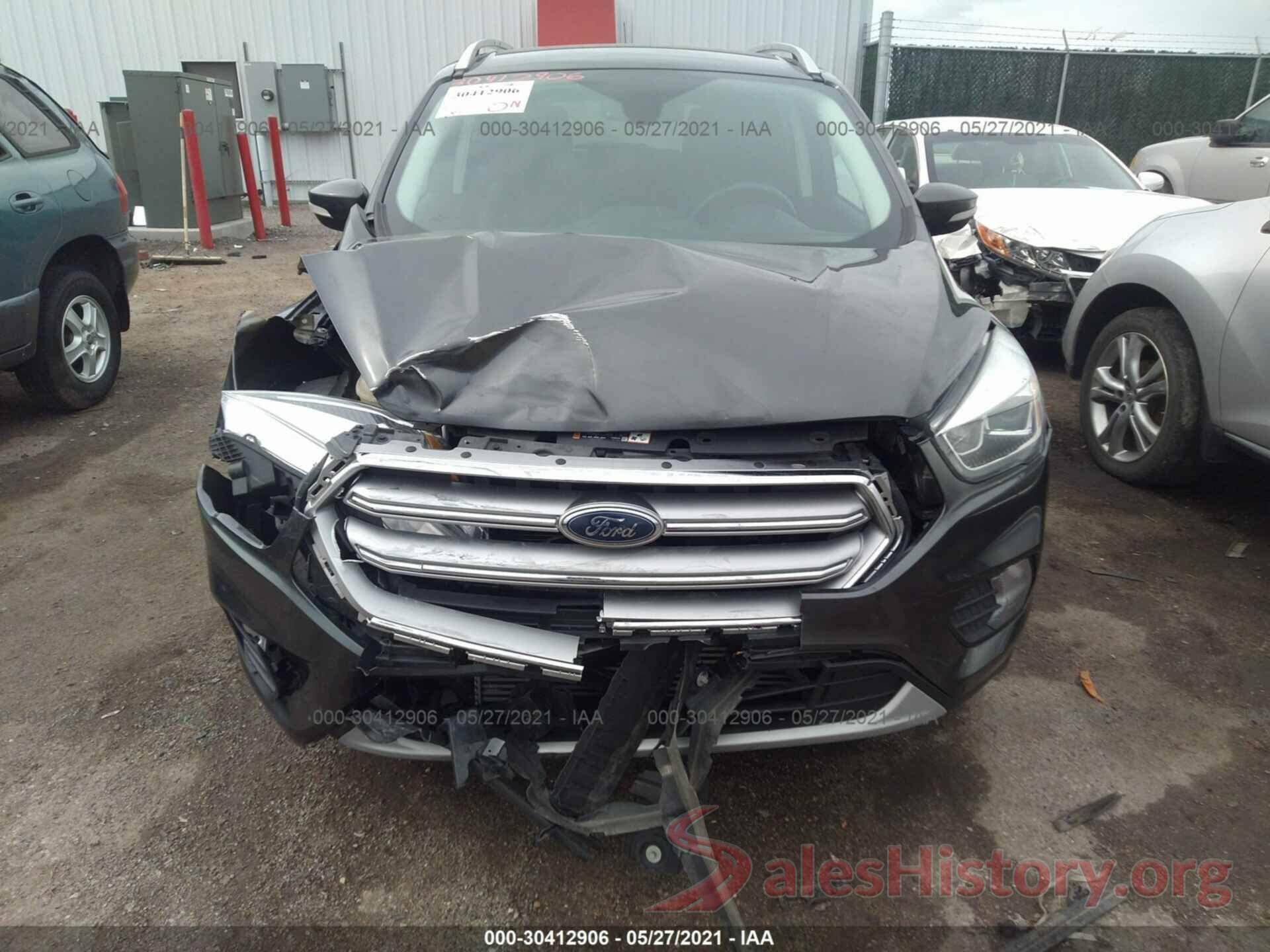 1FMCU9J91HUC01294 2017 FORD ESCAPE