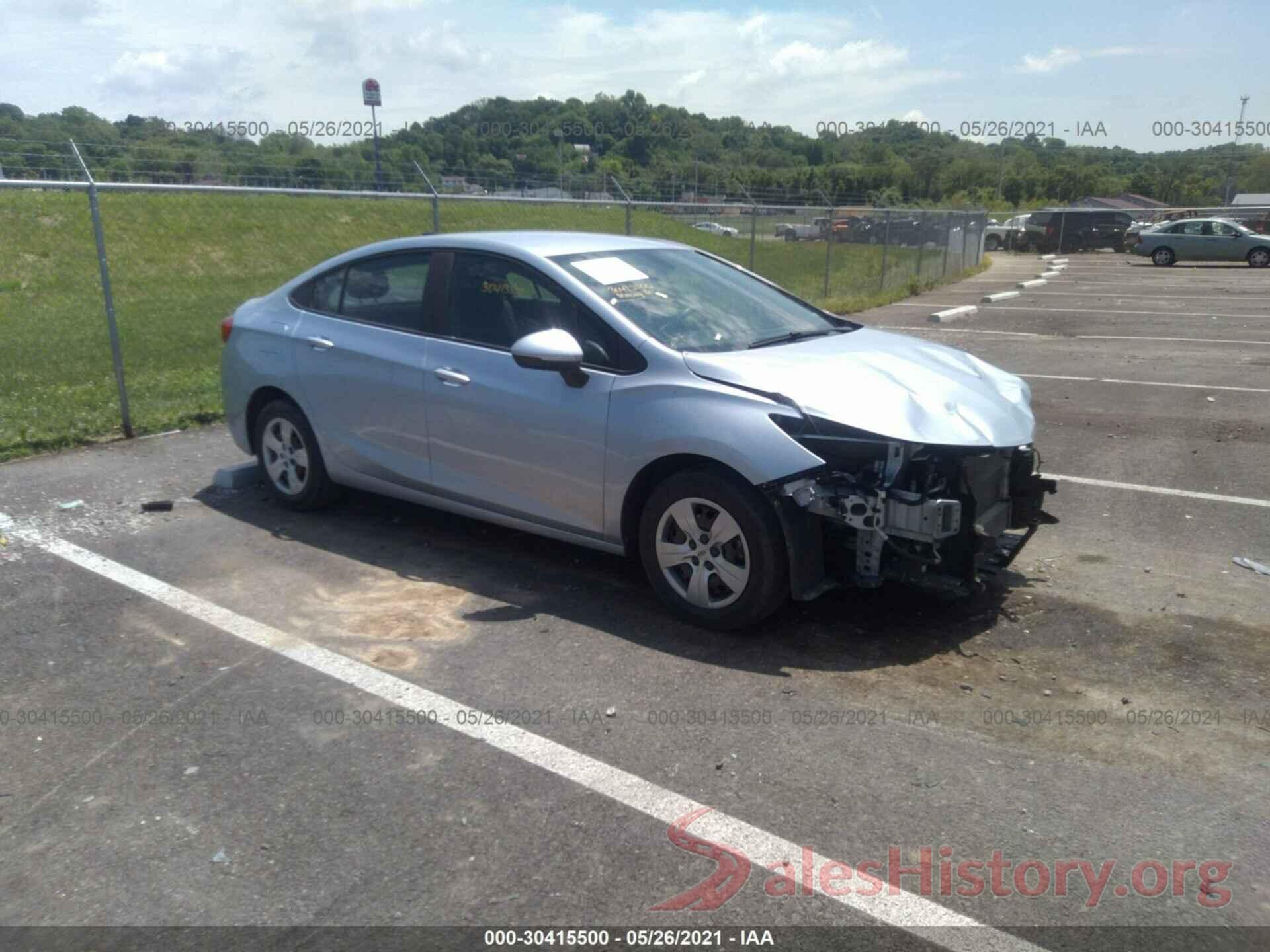 1G1BC5SM1J7157597 2018 CHEVROLET CRUZE