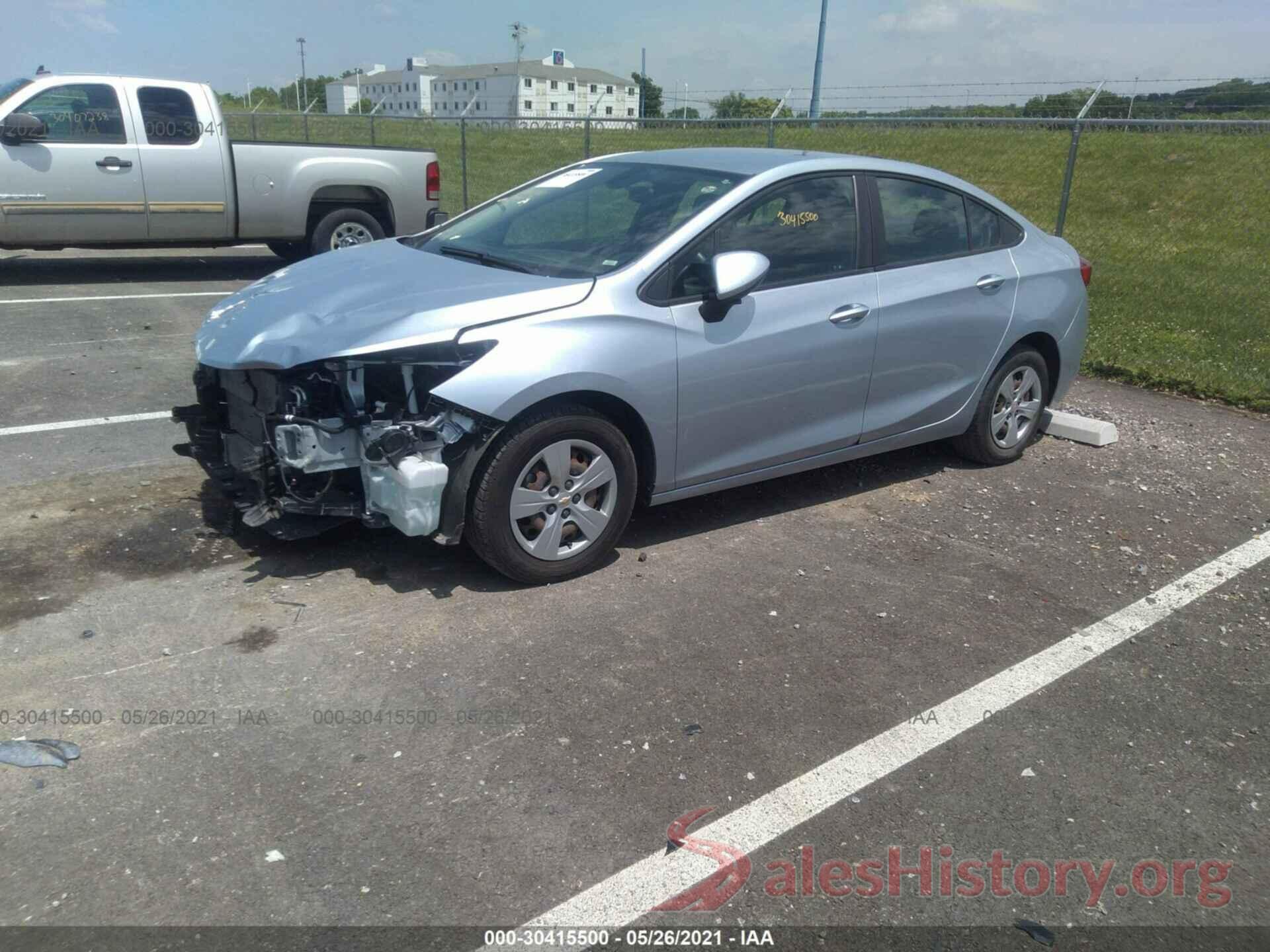 1G1BC5SM1J7157597 2018 CHEVROLET CRUZE