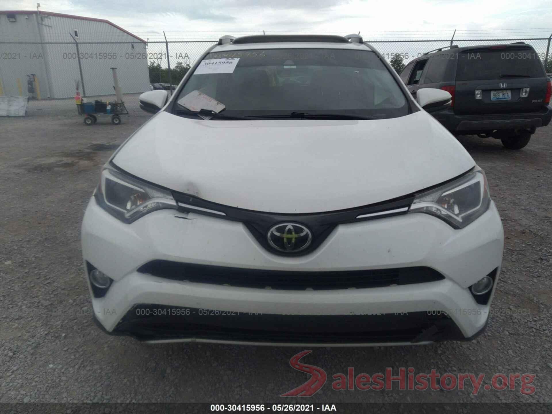 JTMRFREVXHJ121753 2017 TOYOTA RAV4