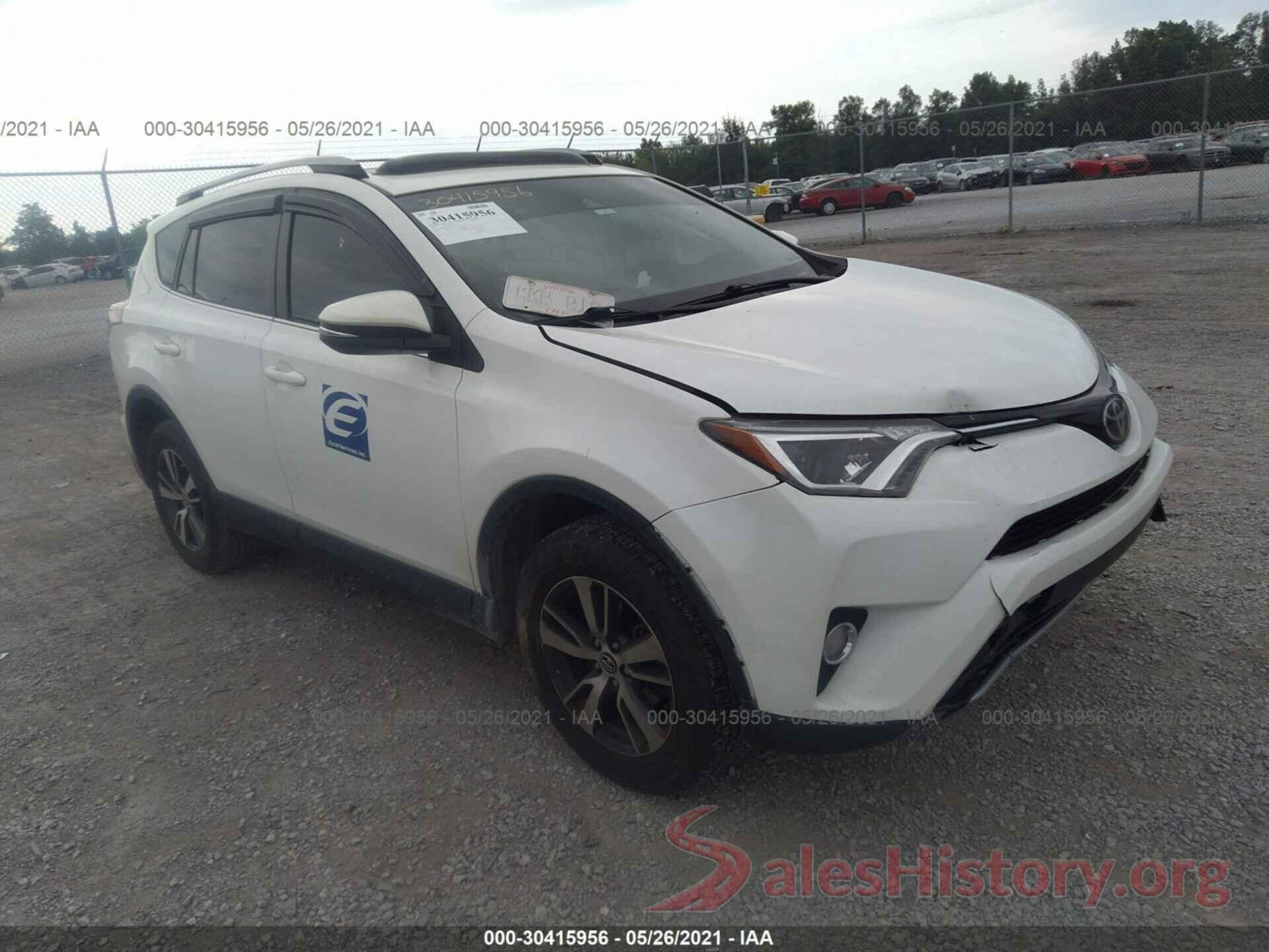 JTMRFREVXHJ121753 2017 TOYOTA RAV4