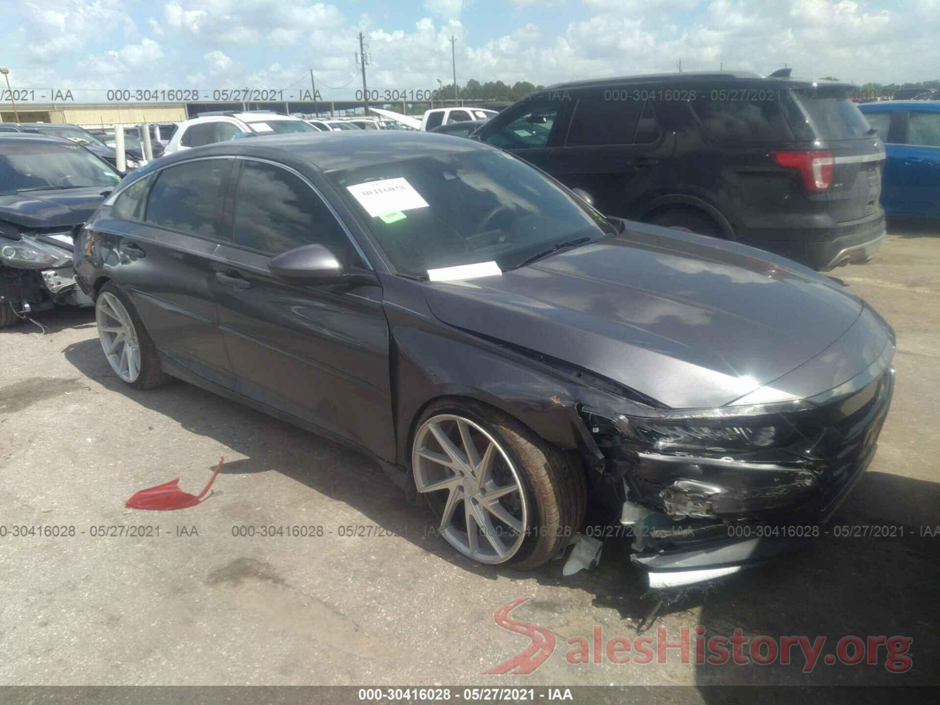 1HGCV1F3XJA151768 2018 HONDA ACCORD SEDAN