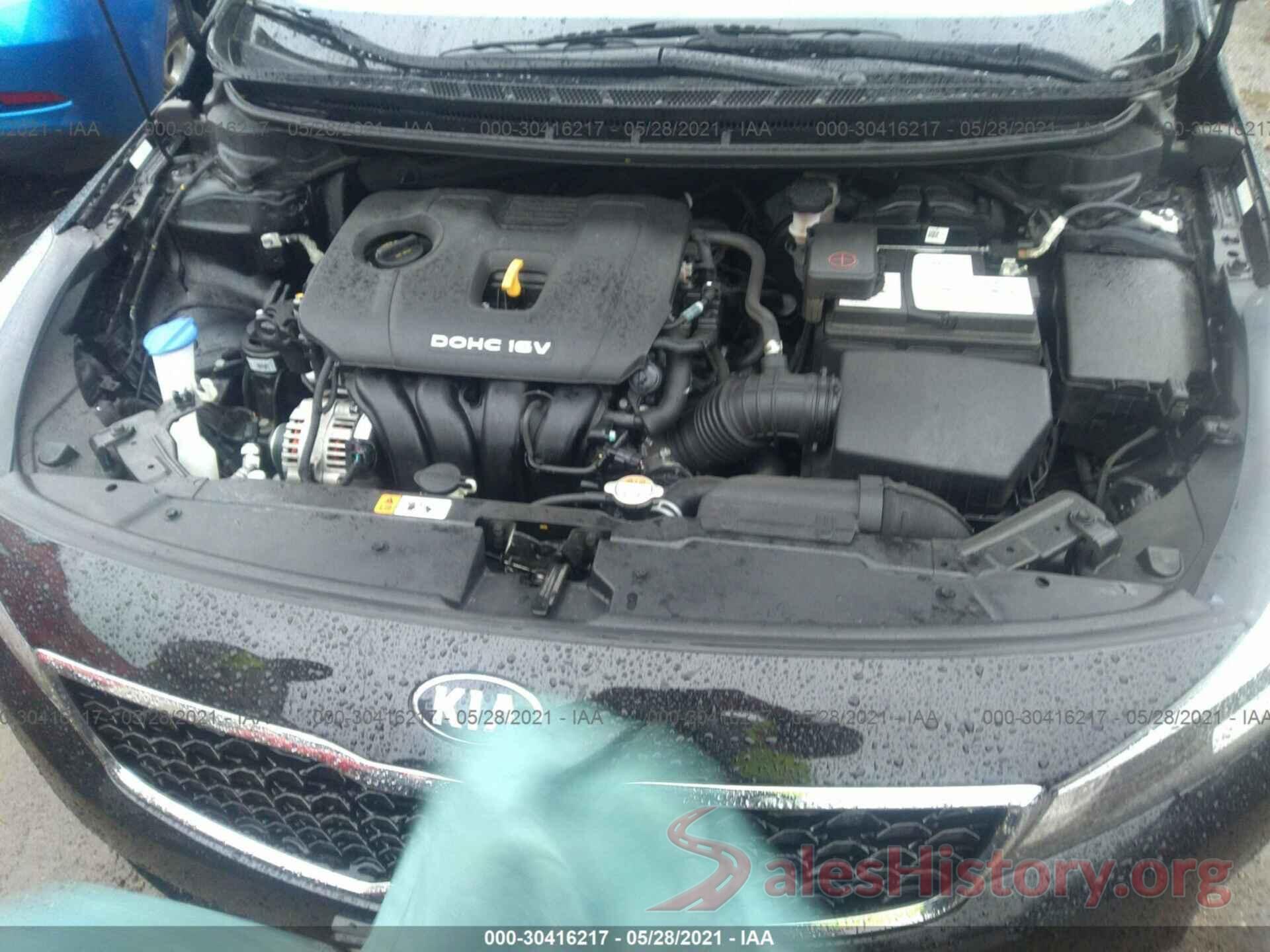 3KPFK4A75JE277047 2018 KIA FORTE