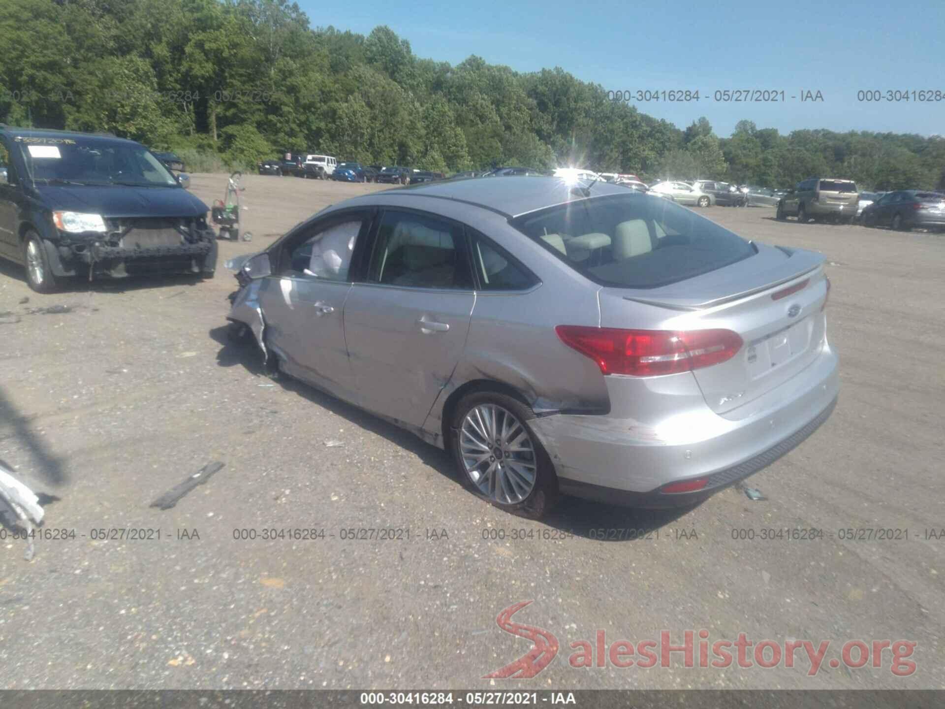 1FADP3J22JL252076 2018 FORD FOCUS