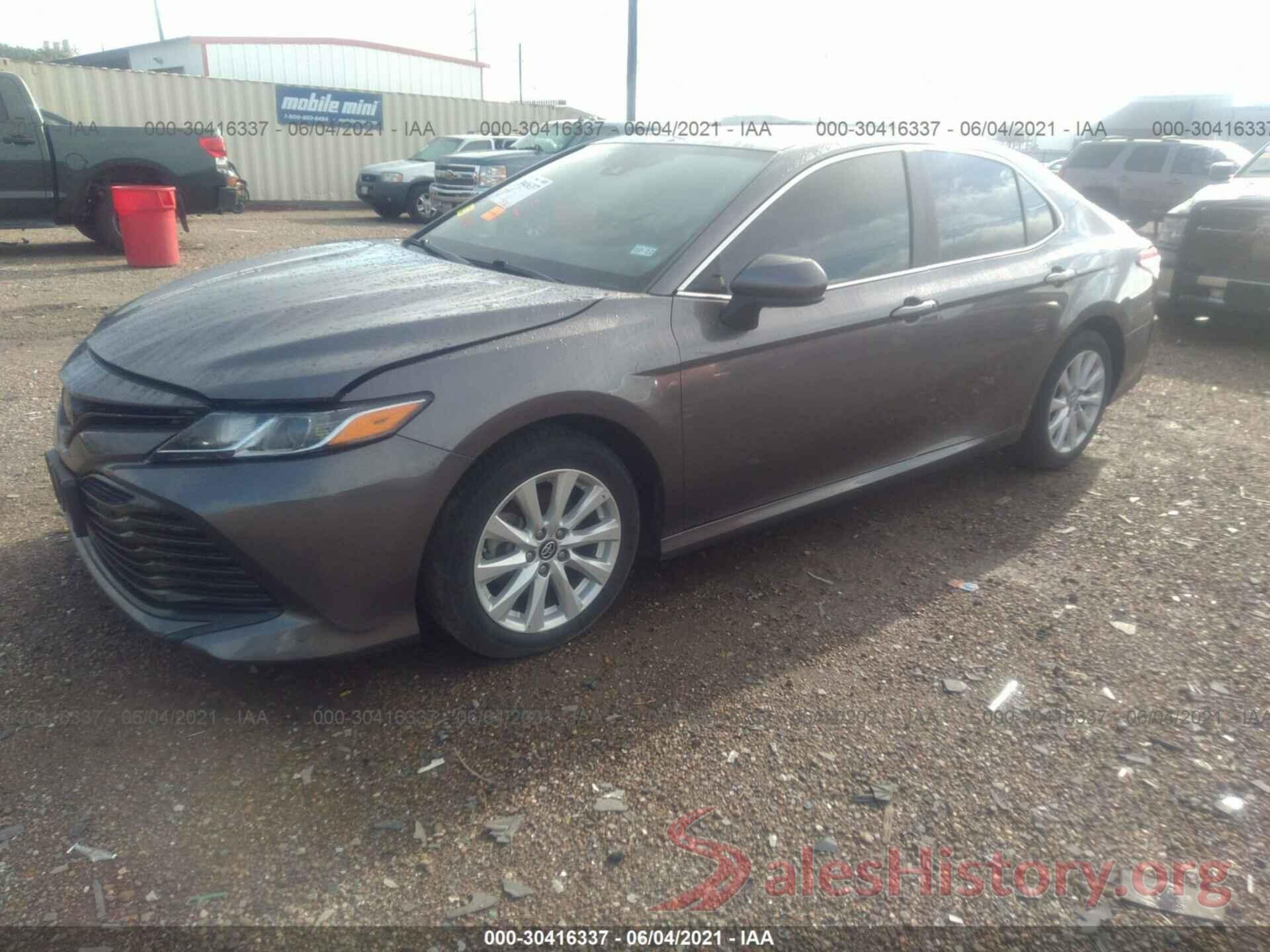 4T1B11HK8KU208152 2019 TOYOTA CAMRY