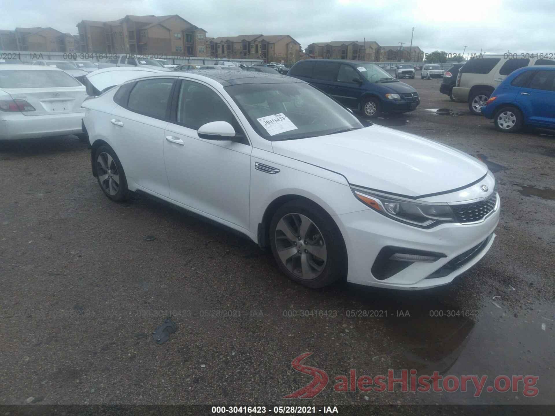 5XXGT4L32KG317993 2019 KIA OPTIMA