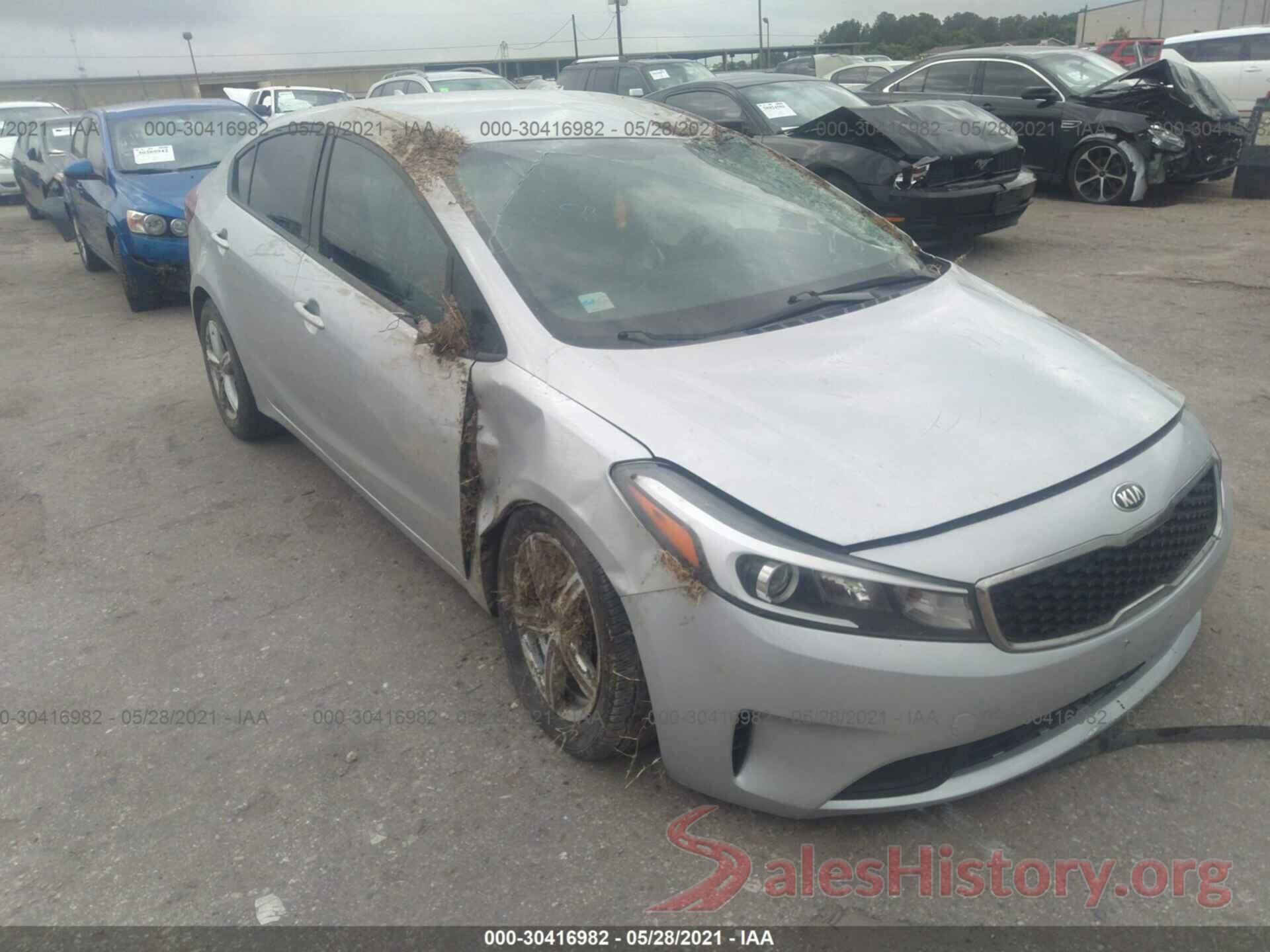 3KPFL4A74HE003040 2017 KIA FORTE