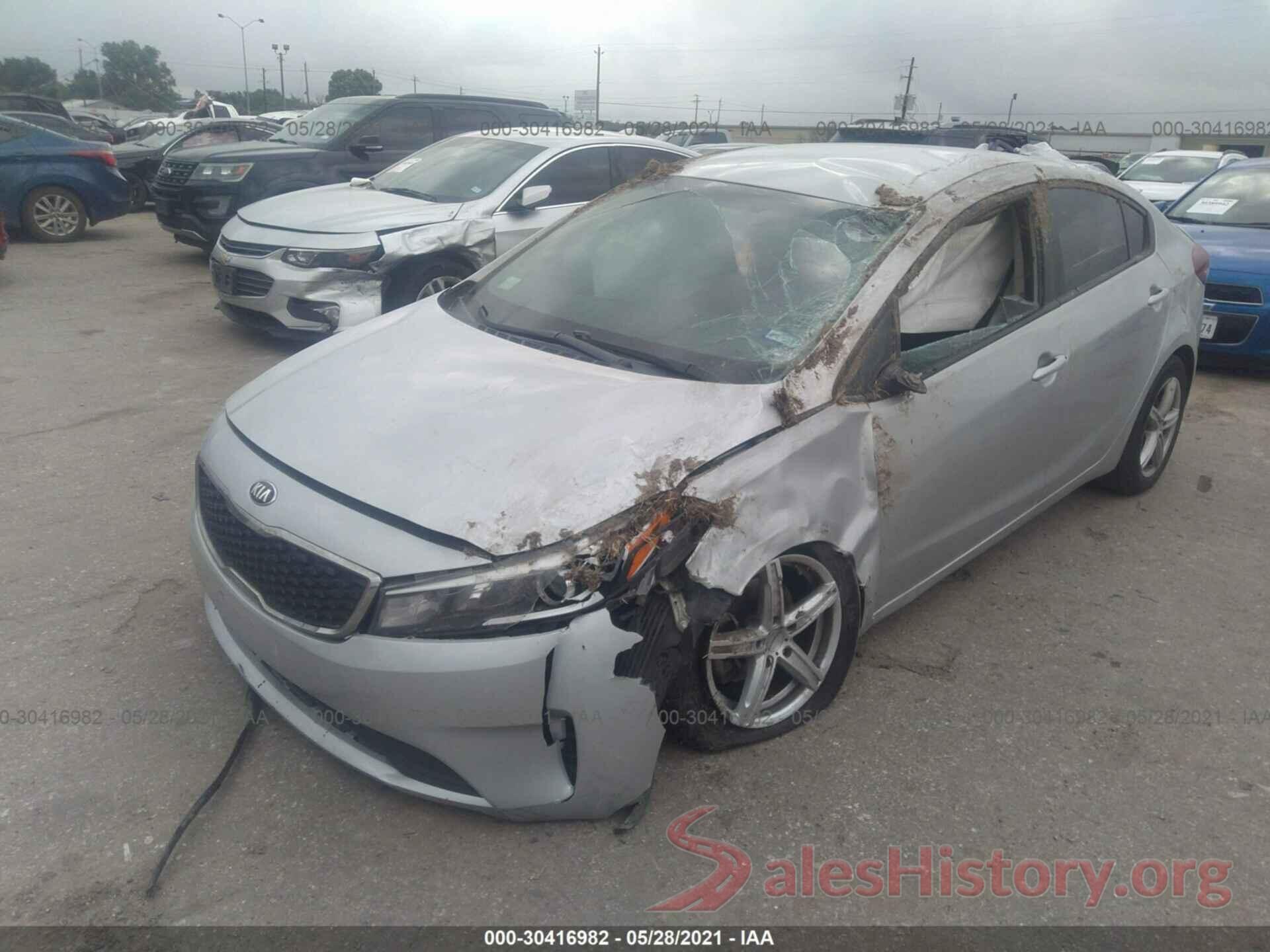 3KPFL4A74HE003040 2017 KIA FORTE