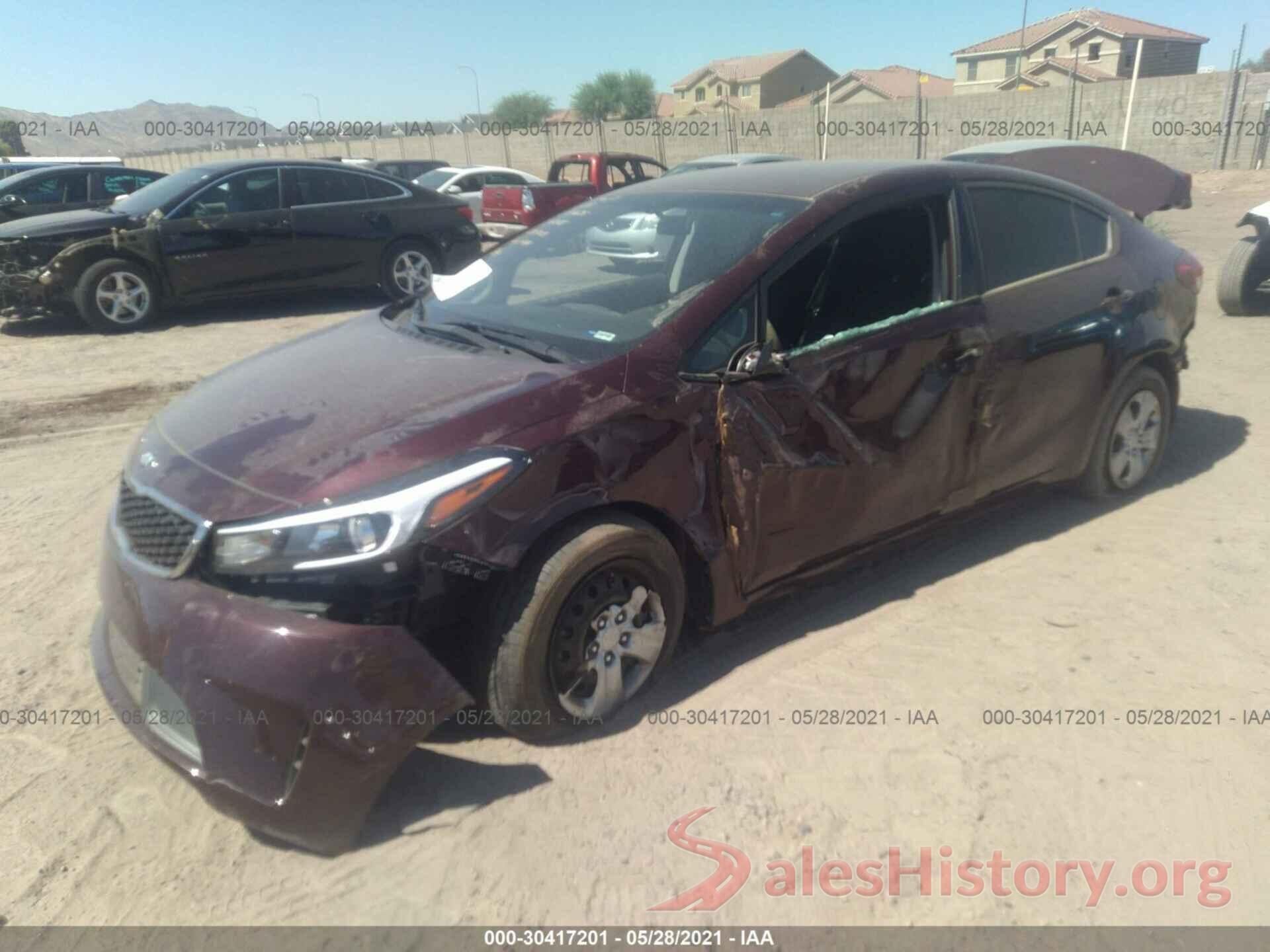 3KPFK4A73JE220703 2018 KIA FORTE