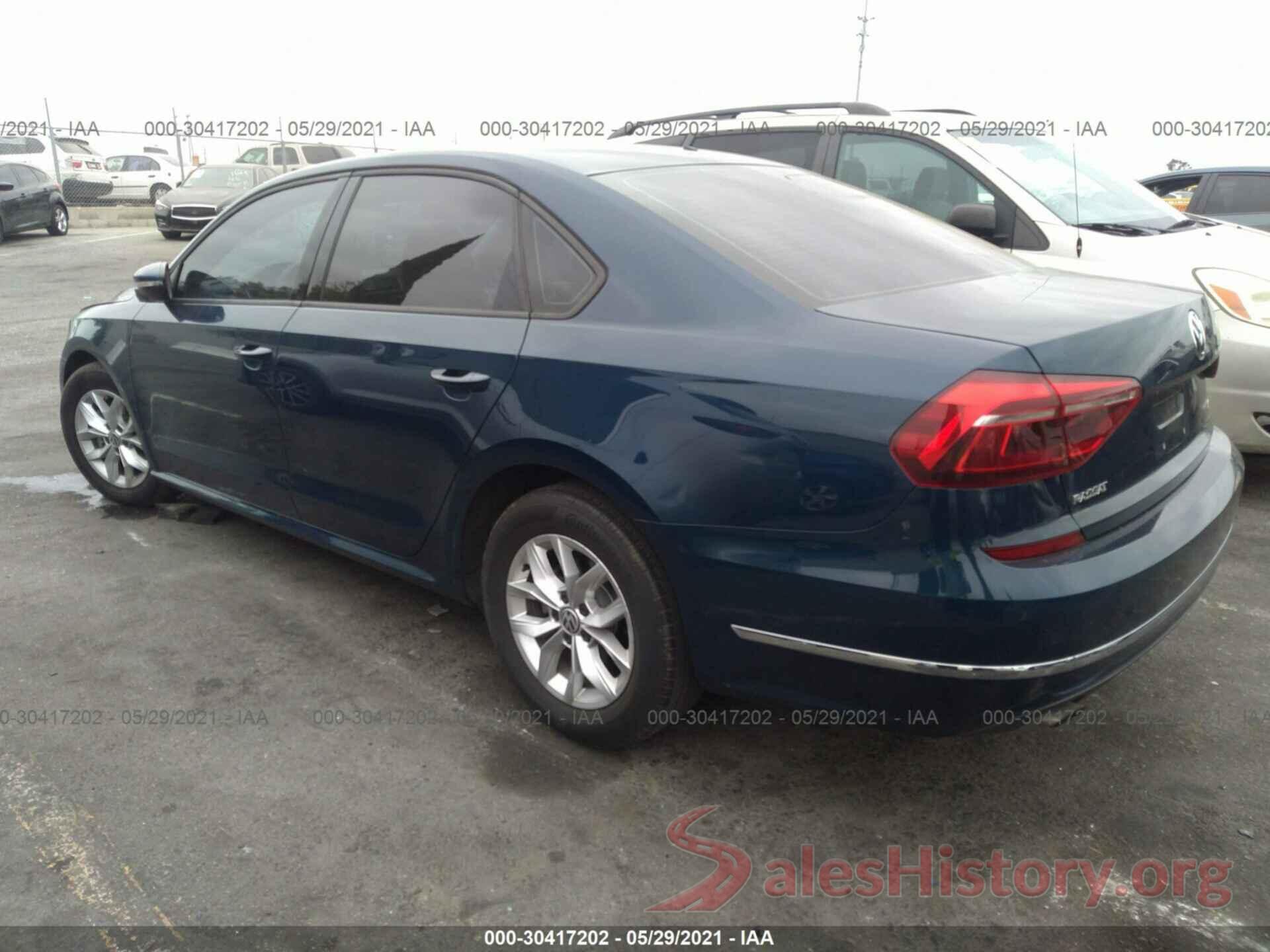 1VWAA7A35JC030367 2018 VOLKSWAGEN PASSAT