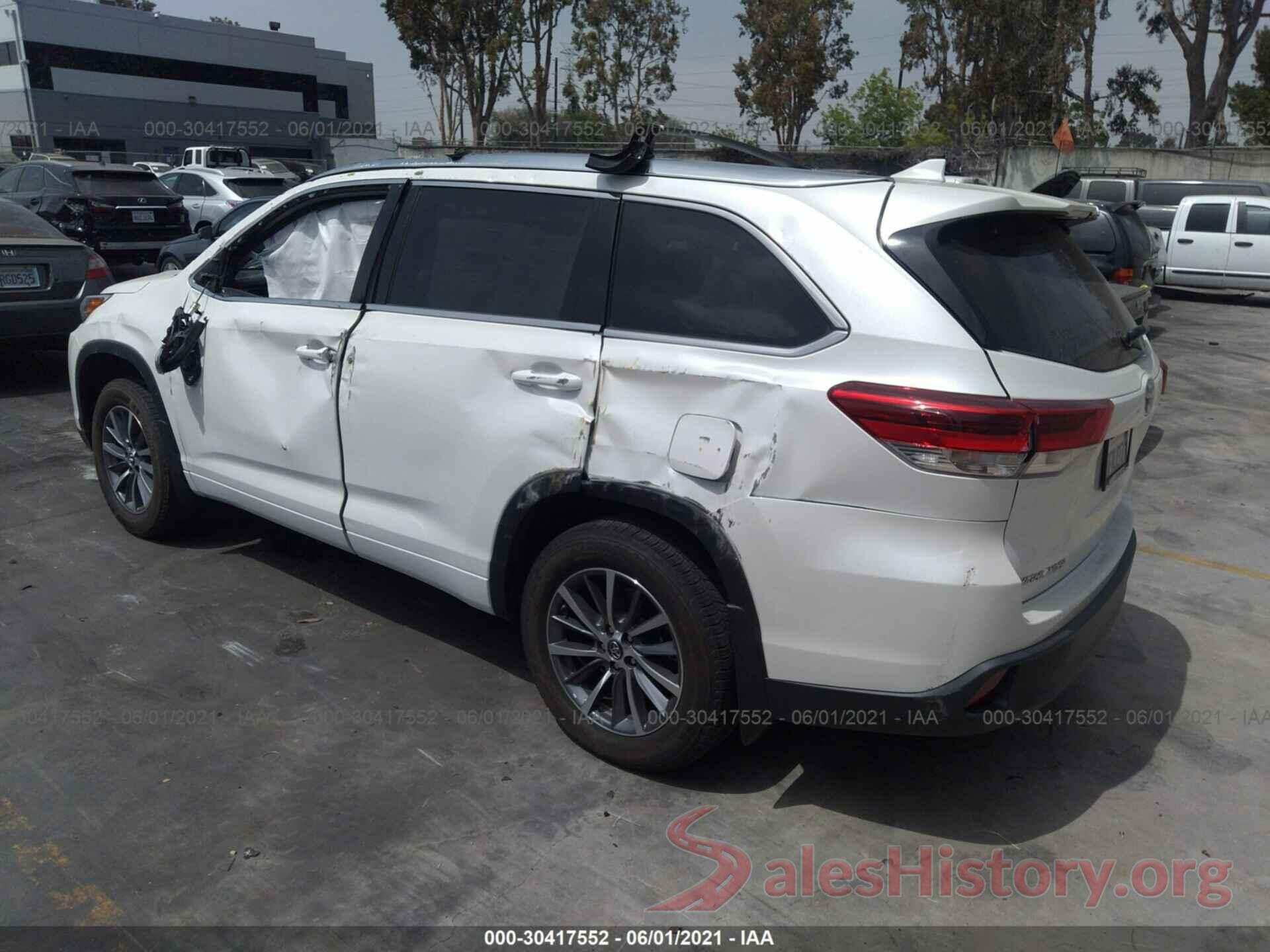 5TDKZRFH5JS286183 2018 TOYOTA HIGHLANDER