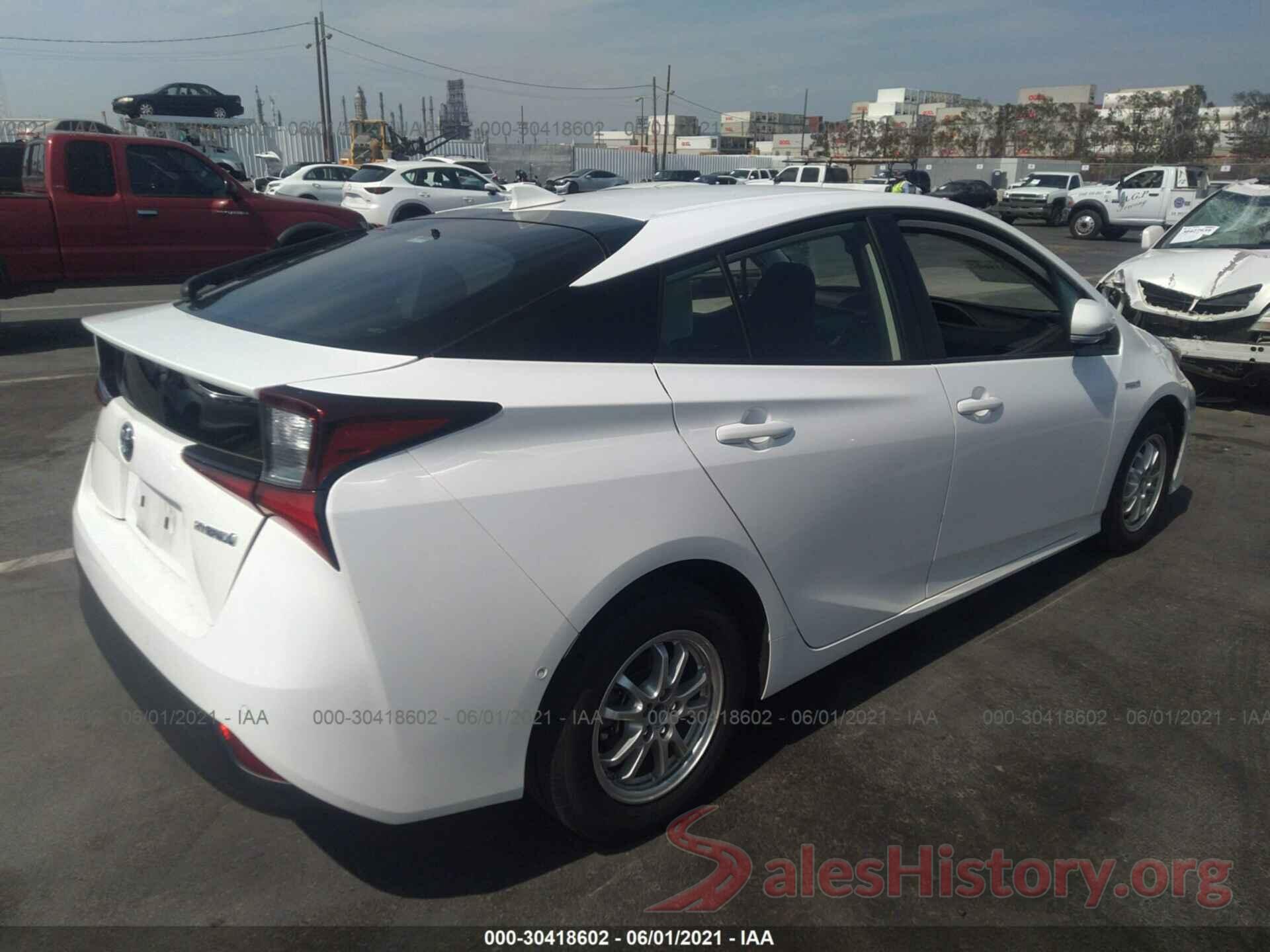 JTDKARFUXK3070384 2019 TOYOTA PRIUS