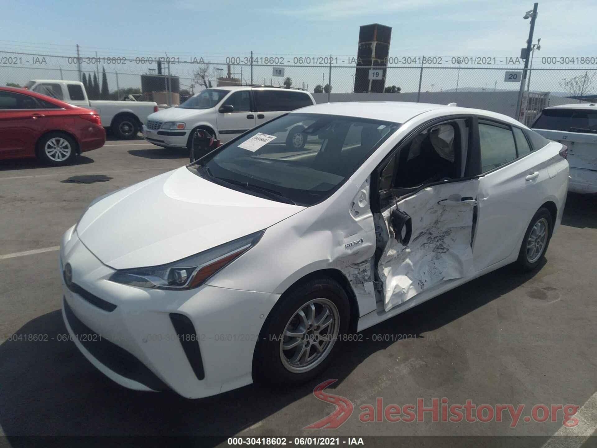 JTDKARFUXK3070384 2019 TOYOTA PRIUS