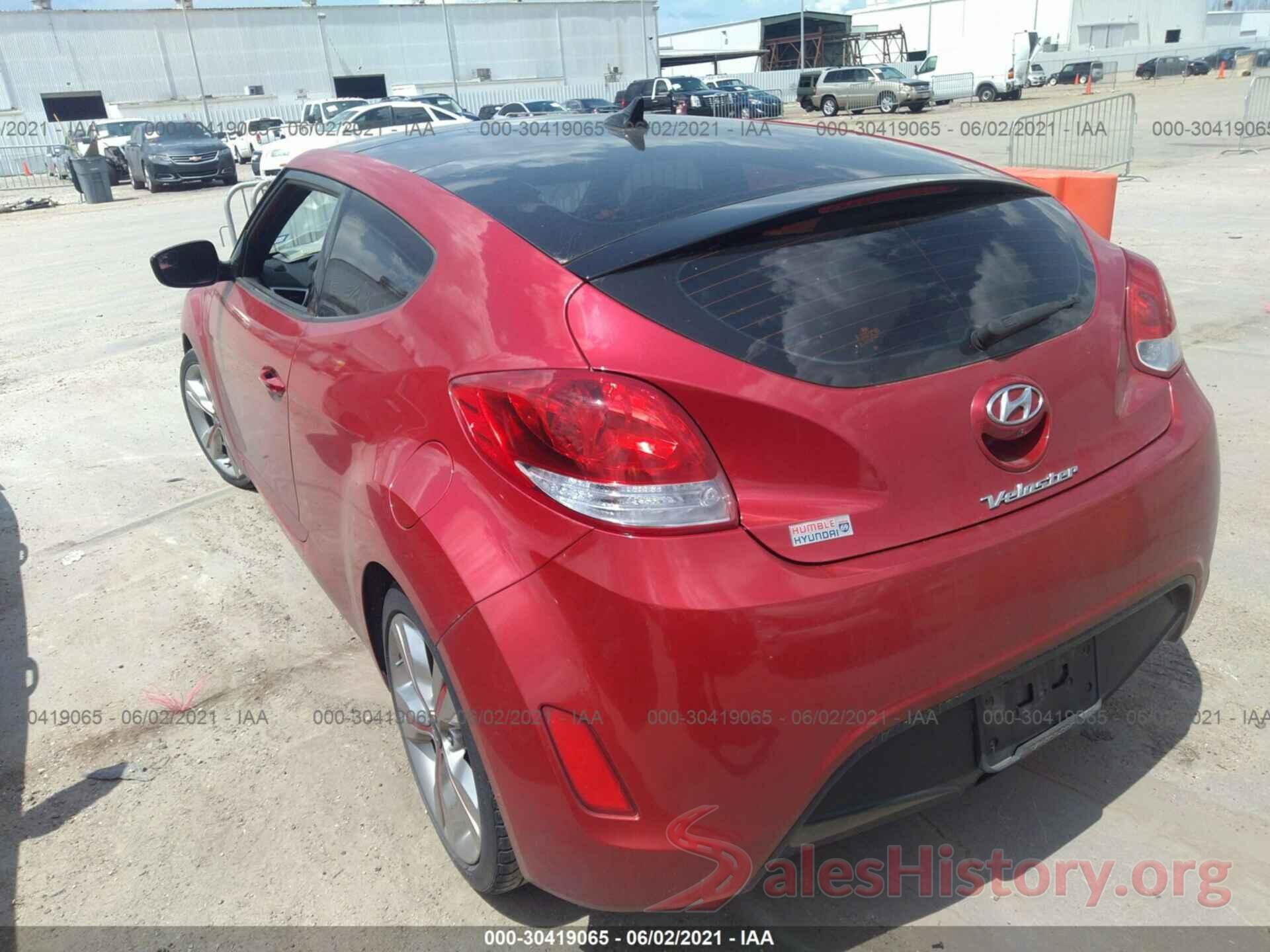 KMHTC6AD8HU322975 2017 HYUNDAI VELOSTER