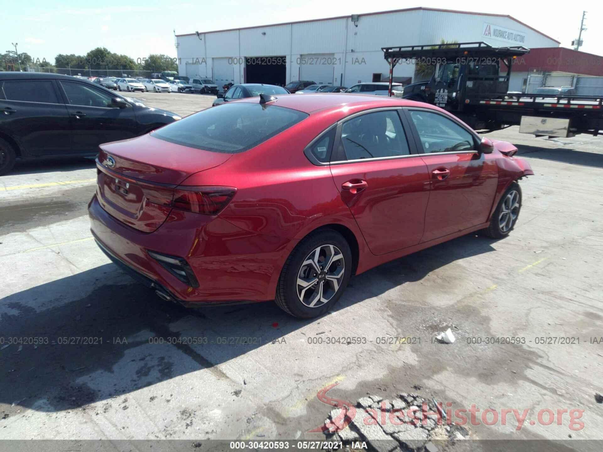 3KPF24AD2ME317725 2021 KIA FORTE