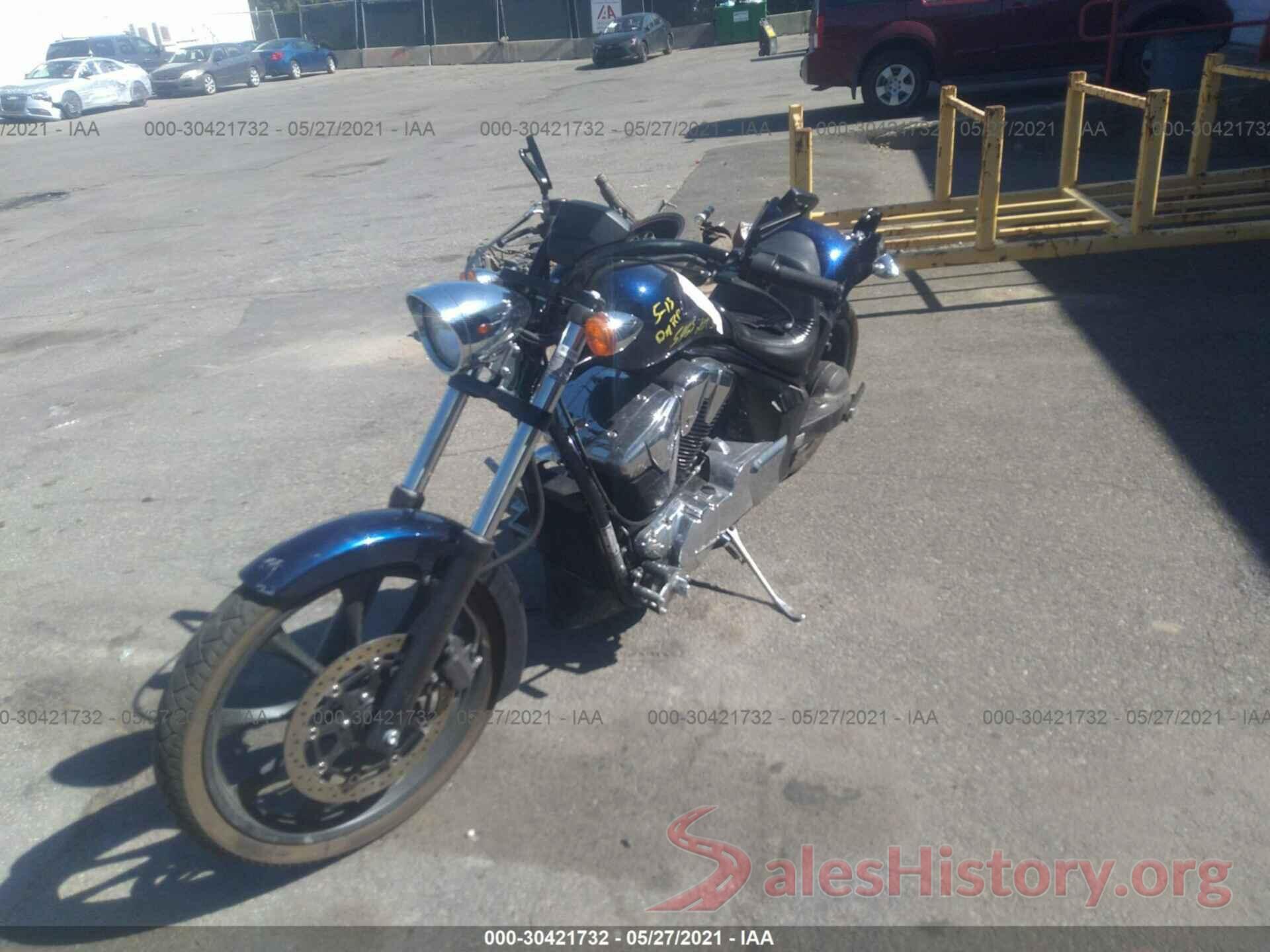 JH2SC6126KK400419 2019 HONDA VT1300