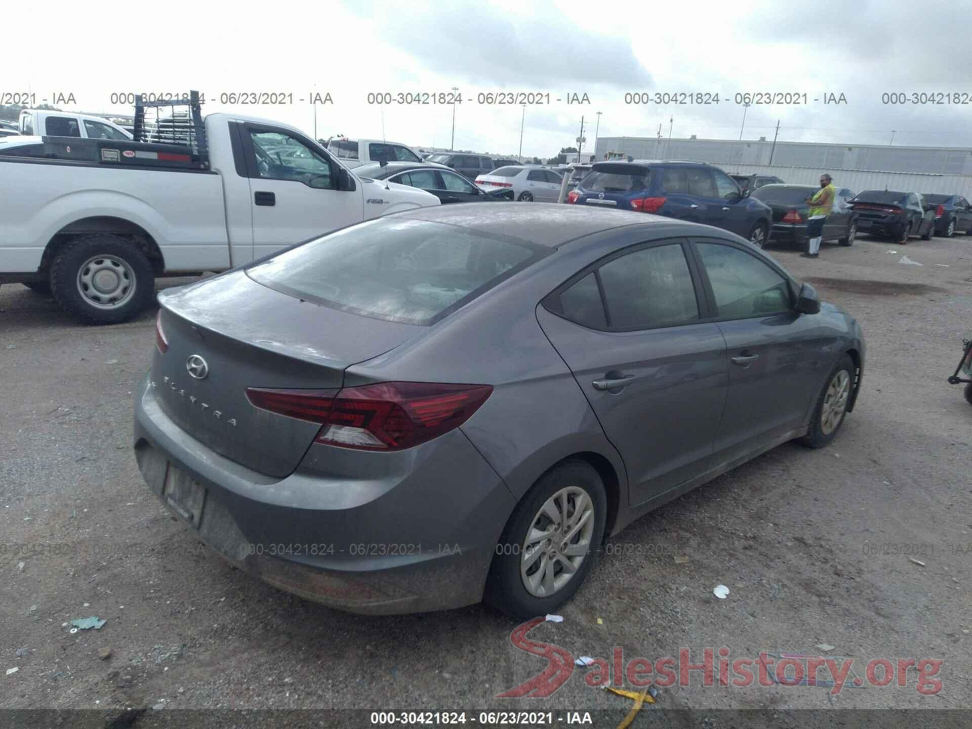 5NPD74LF0KH455327 2019 HYUNDAI ELANTRA