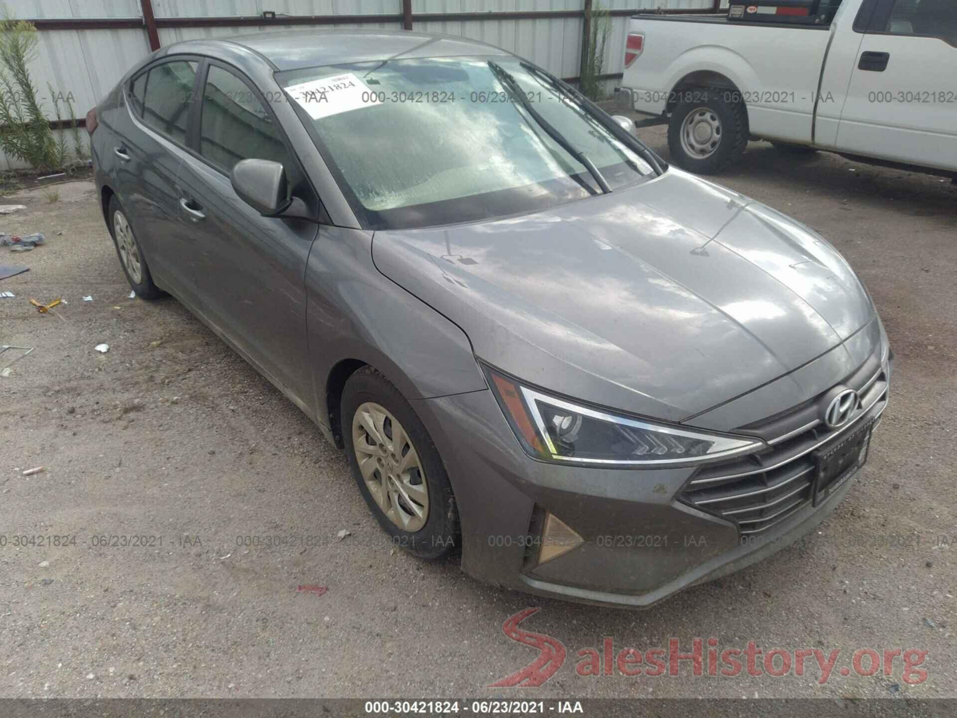 5NPD74LF0KH455327 2019 HYUNDAI ELANTRA